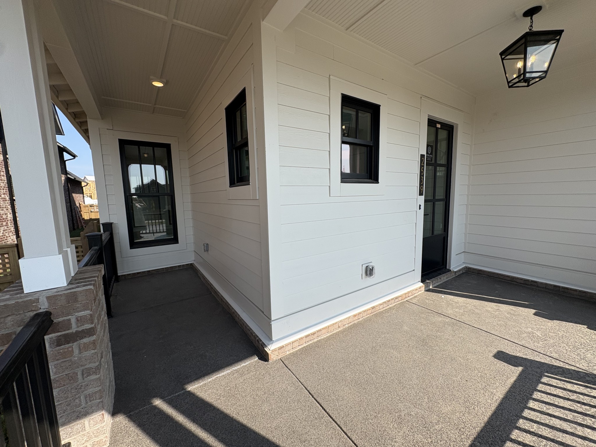 2539 Buckner Lane