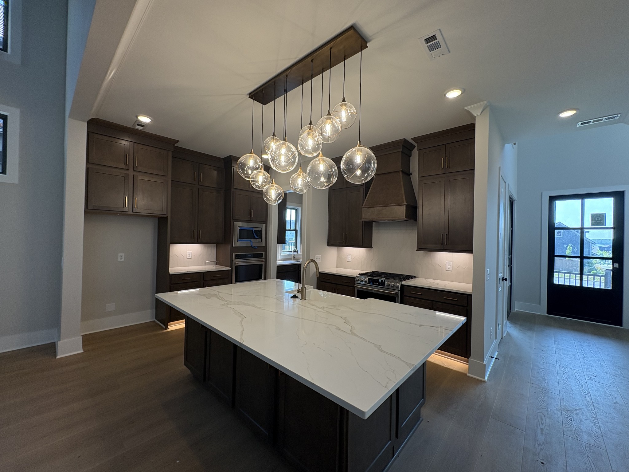 2539 Buckner Lane