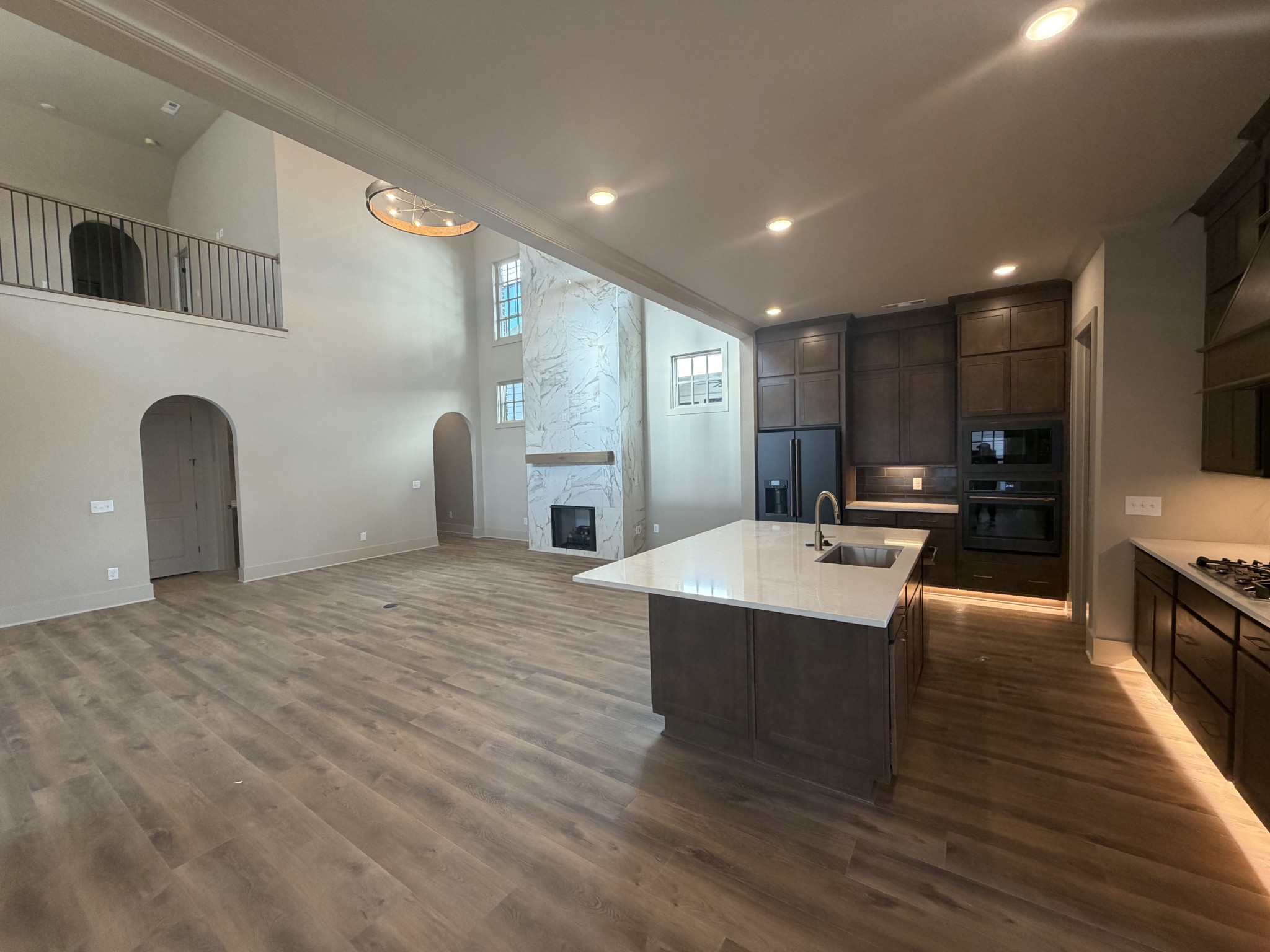 2541 Buckner Lane