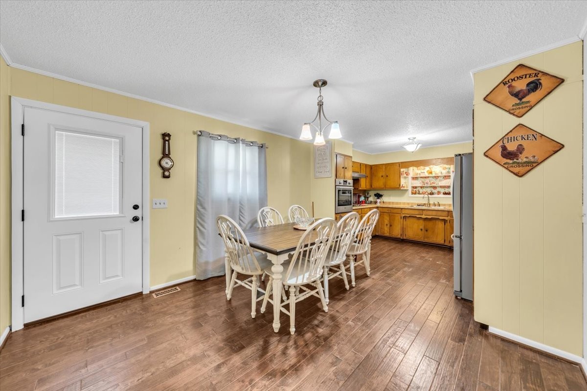 321 Goodridge Rd