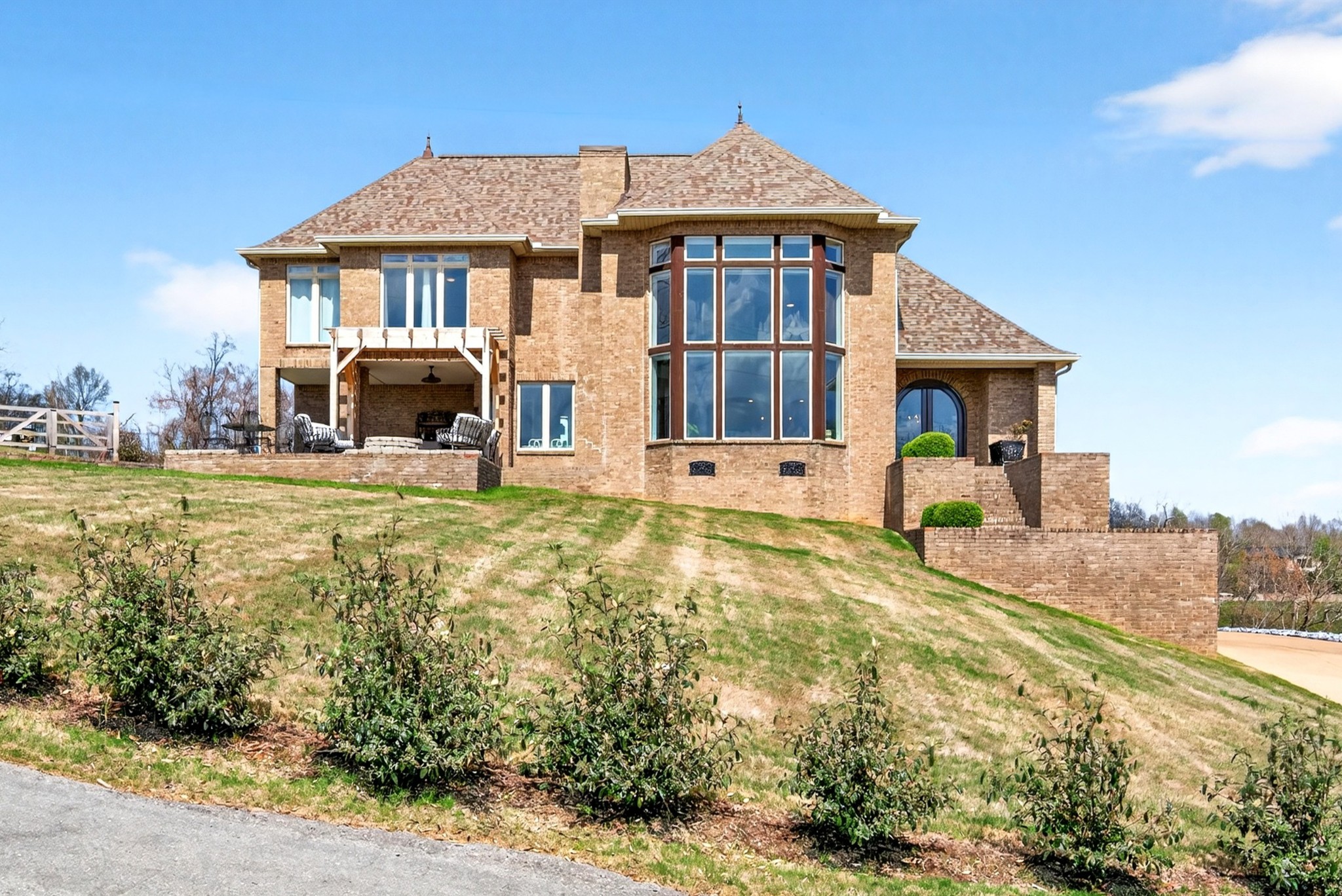 501 River Trace Dr