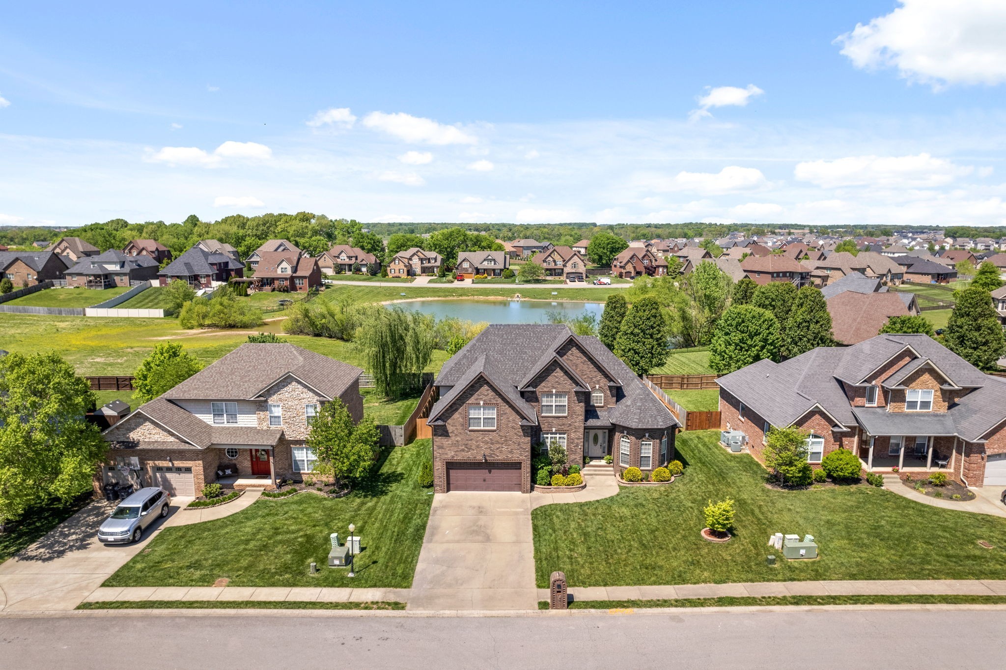 1533 Green Grove Way
