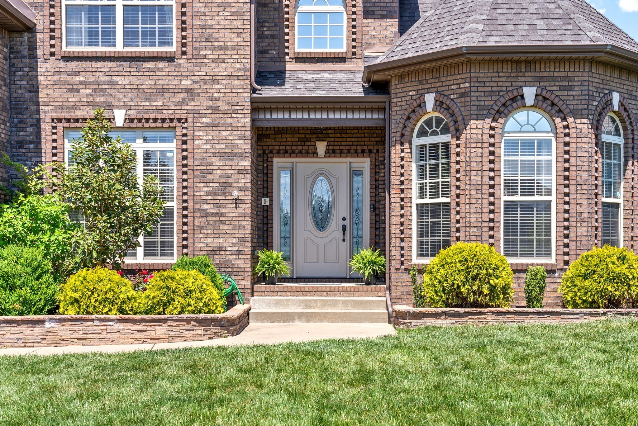 1533 Green Grove Way