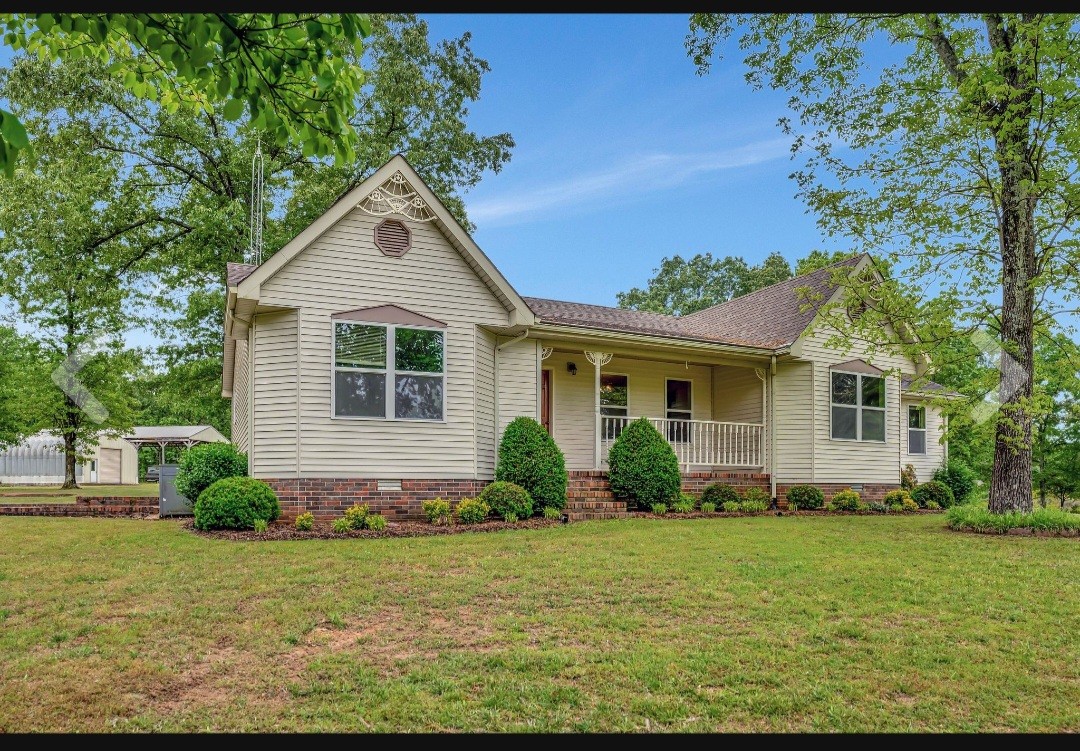 735 Railroad Bed Pike