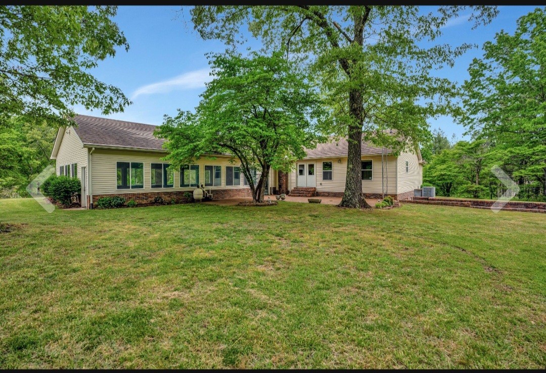735 Railroad Bed Pike