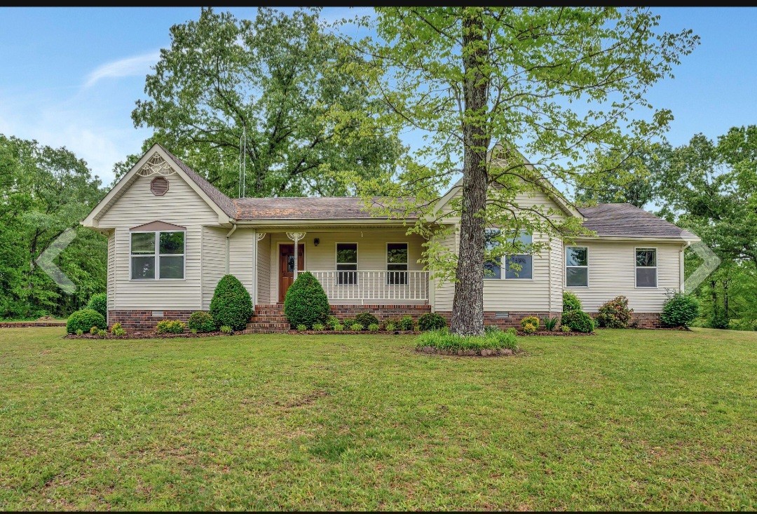 735 Railroad Bed Pike