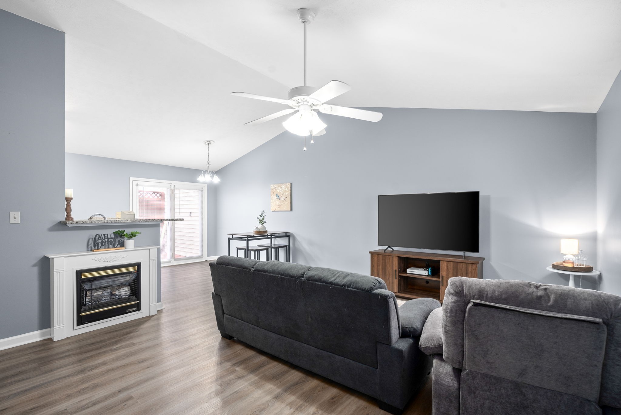 2921 Pawnee Dr