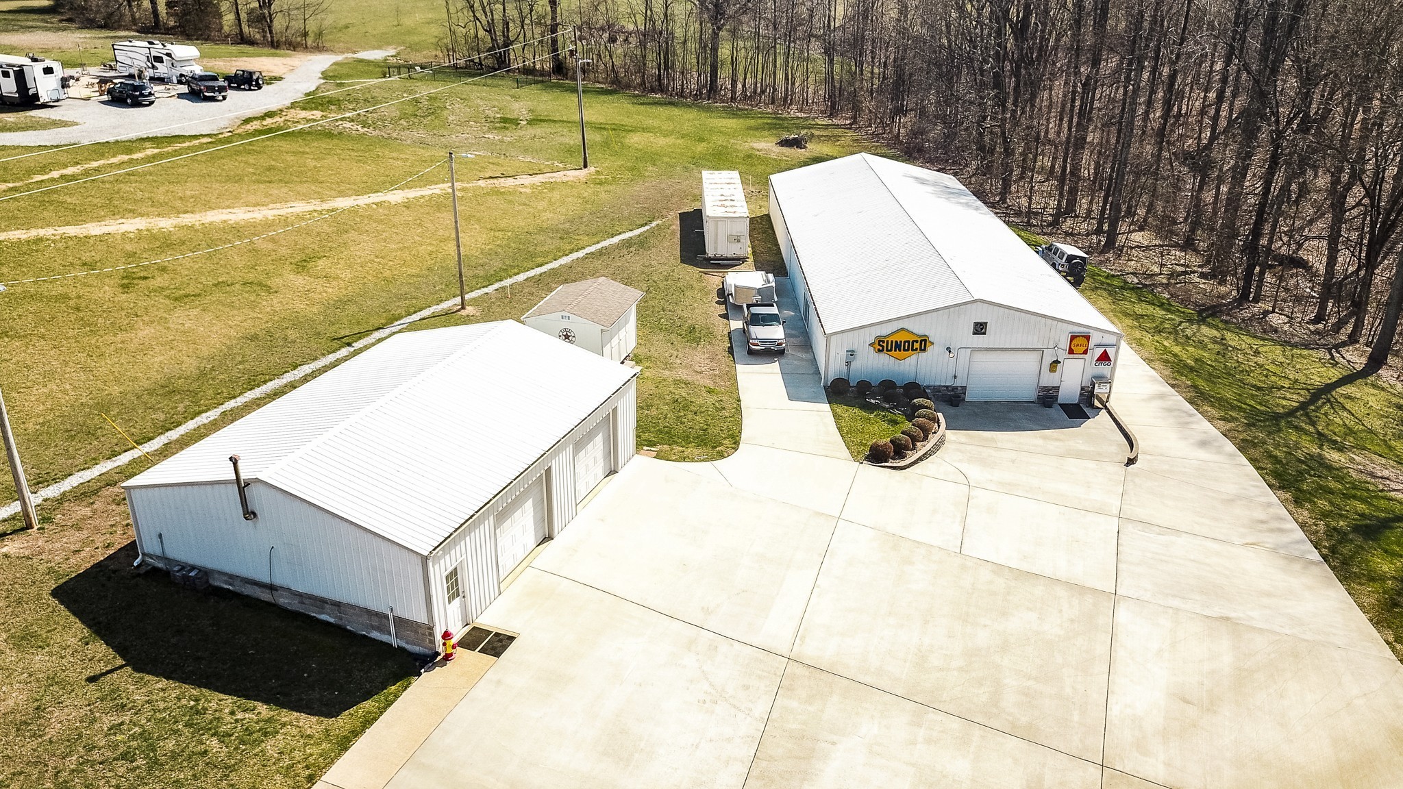 1626 New Highway 52 E