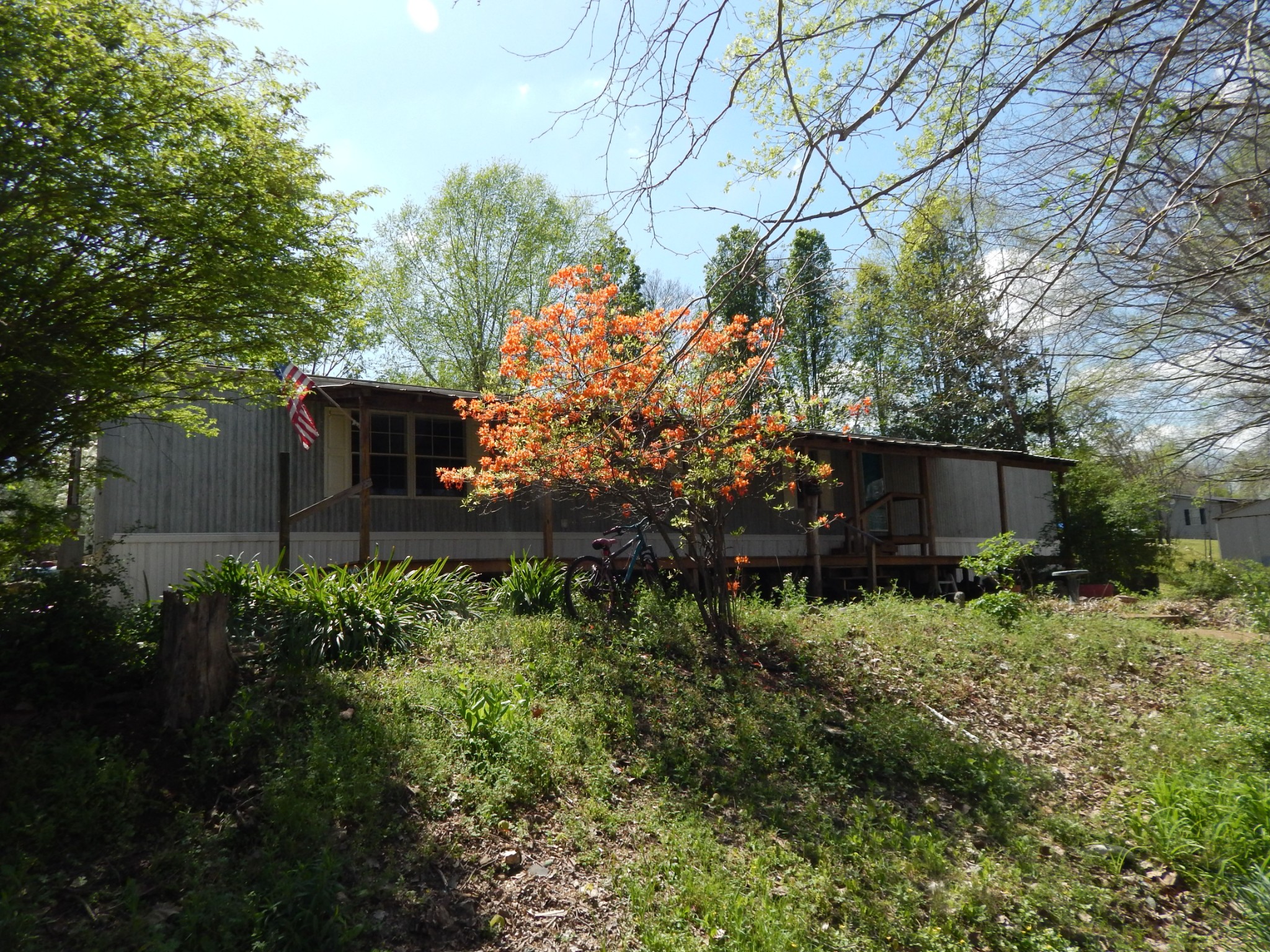 999 Kilburn Hollow Rd