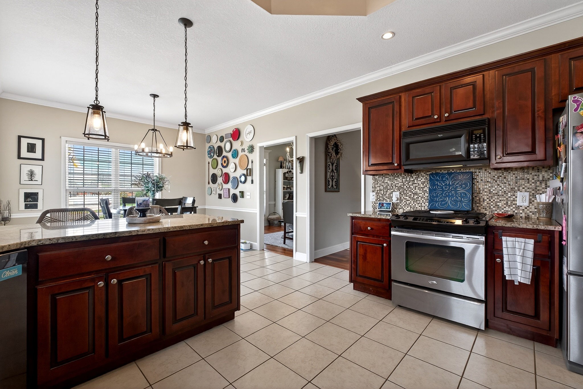 195 Stonegate Dr