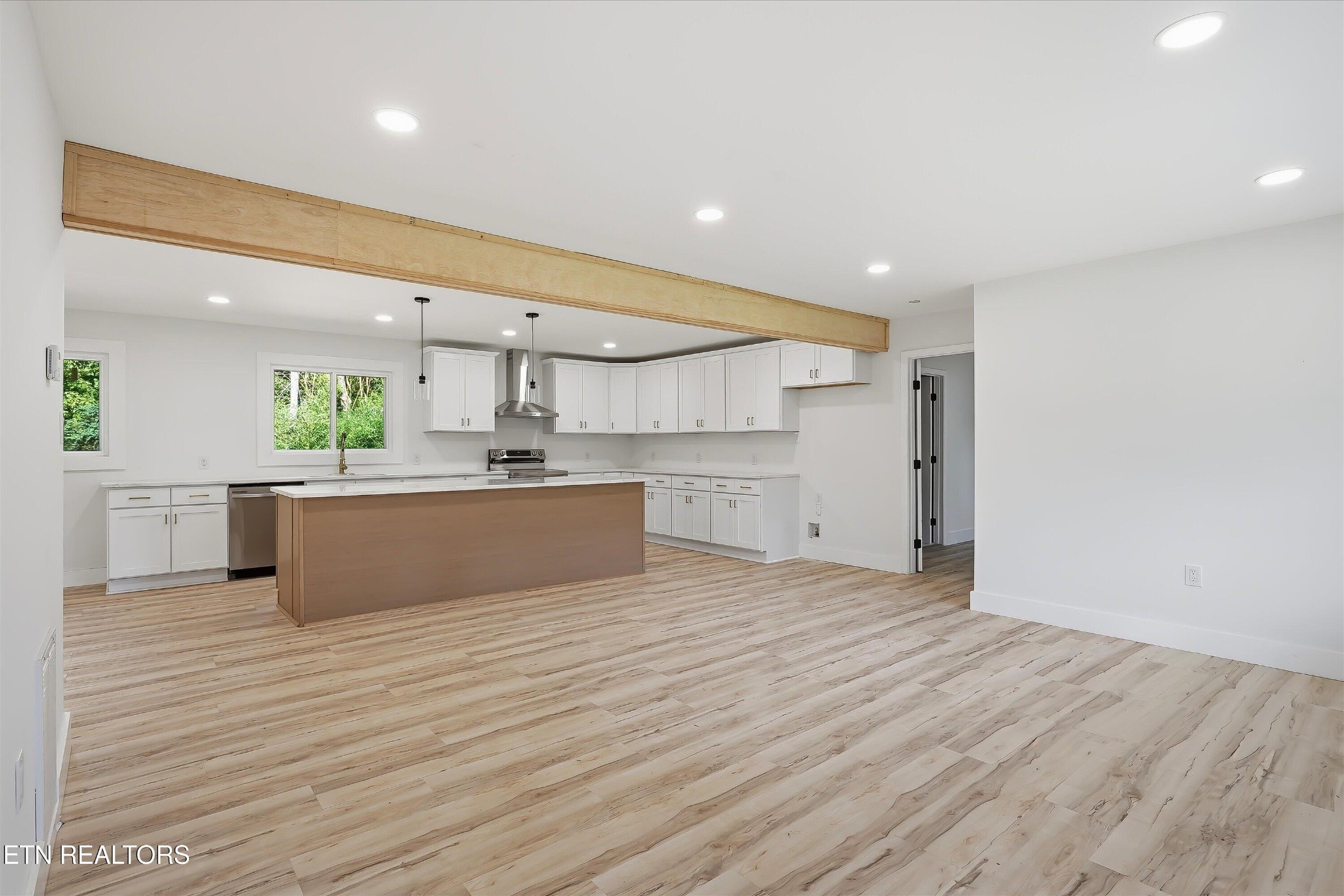 1717 Polkwright Lane