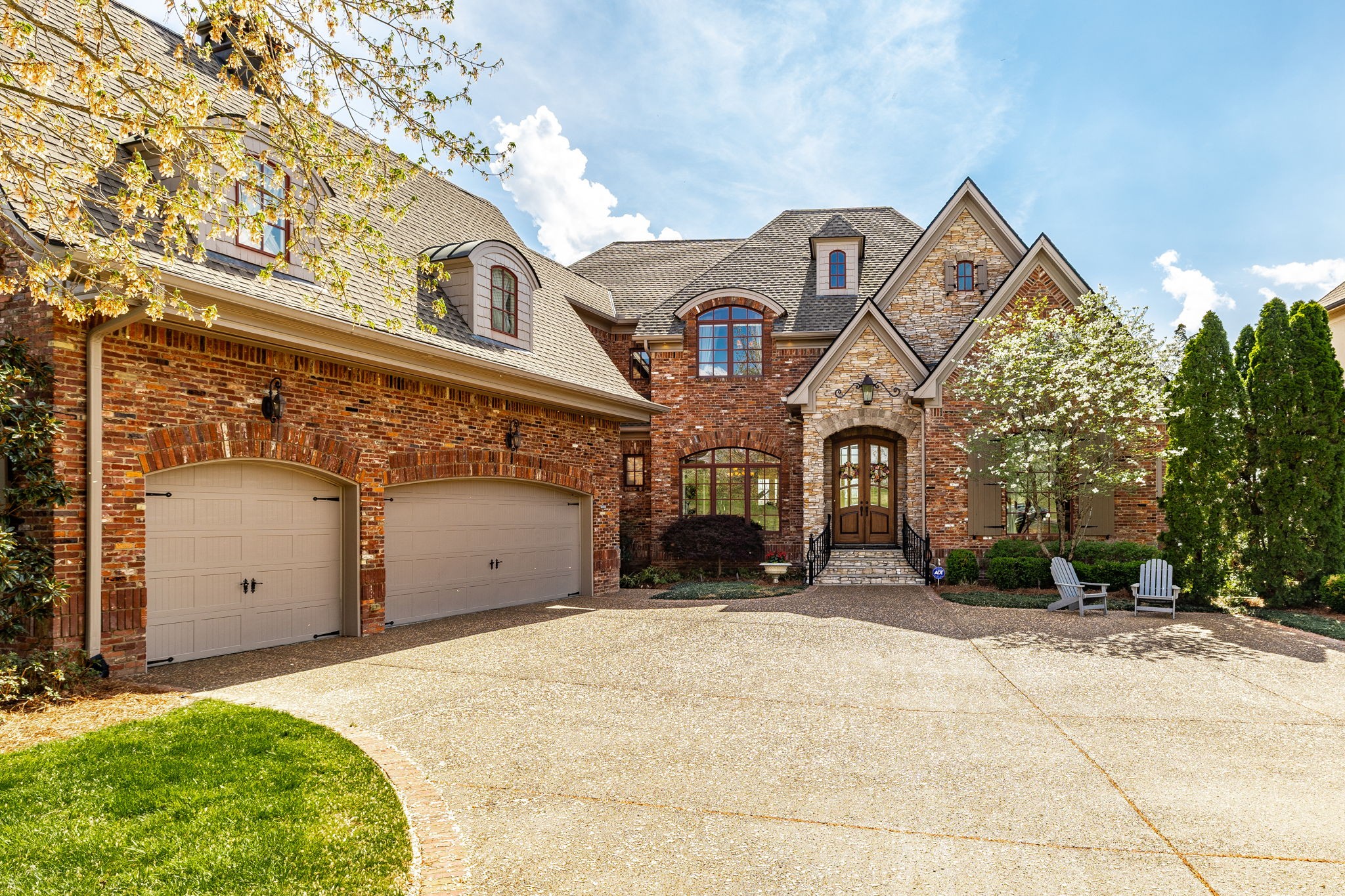 1722 Jacobs Dr
