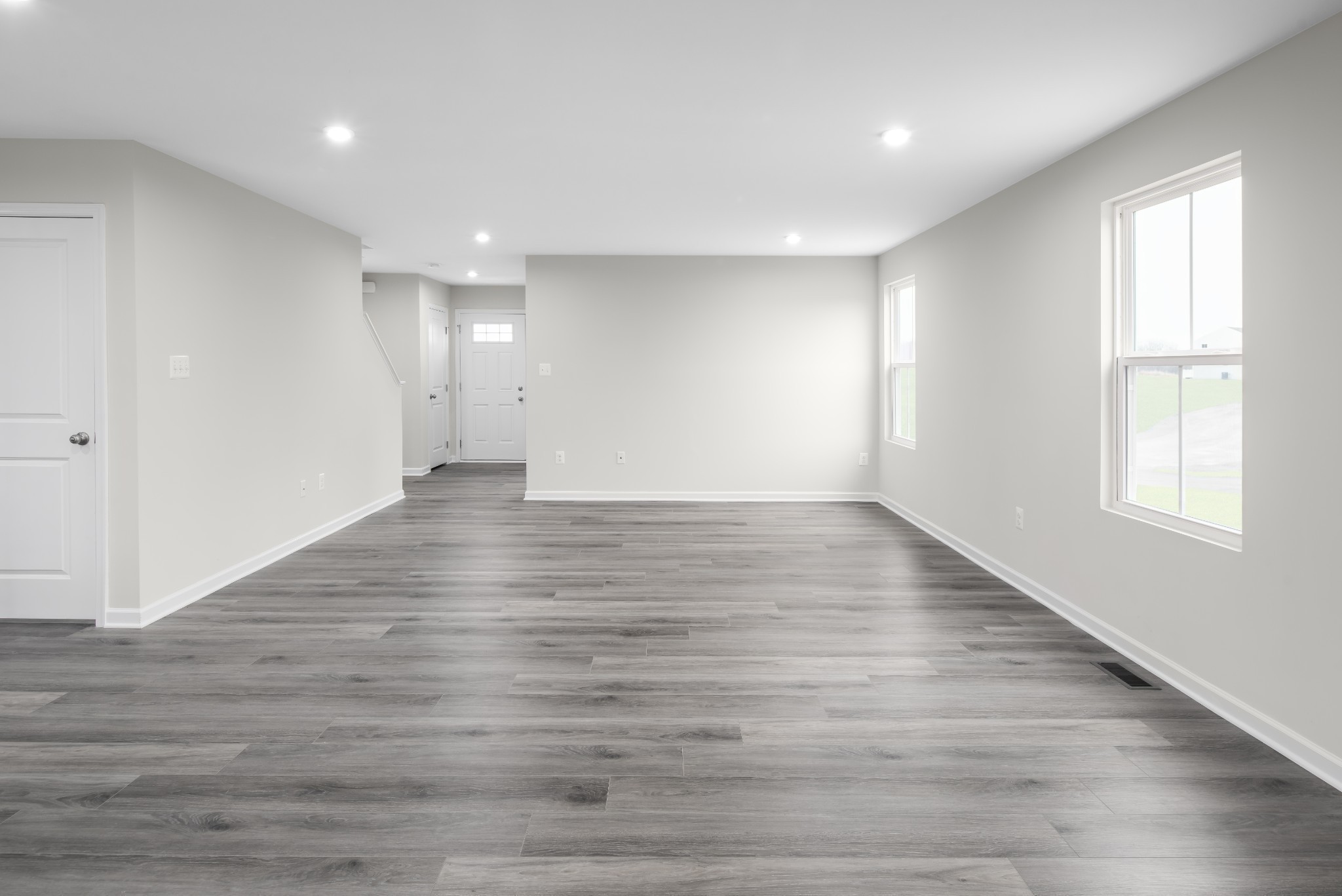4 ROYAL ROSE DRIVE