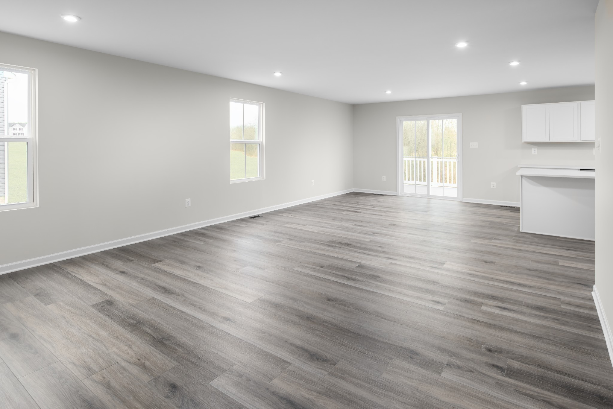 4 ROYAL ROSE DRIVE