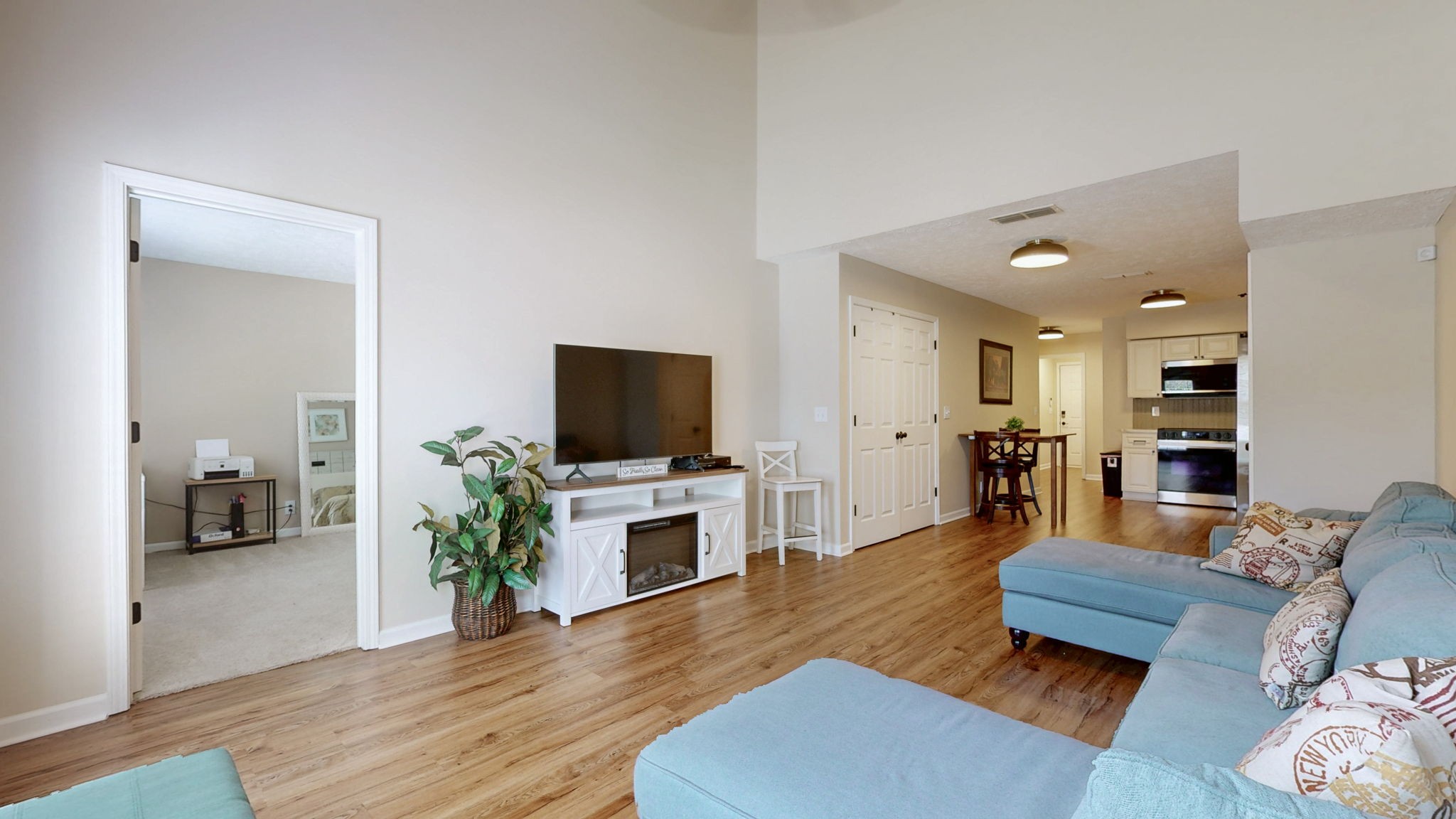 4808 Chelanie Cir