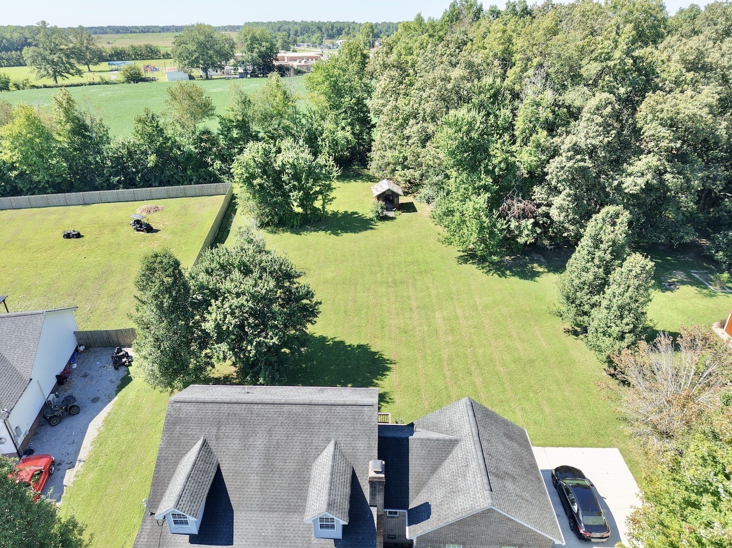 90 Heather Hts