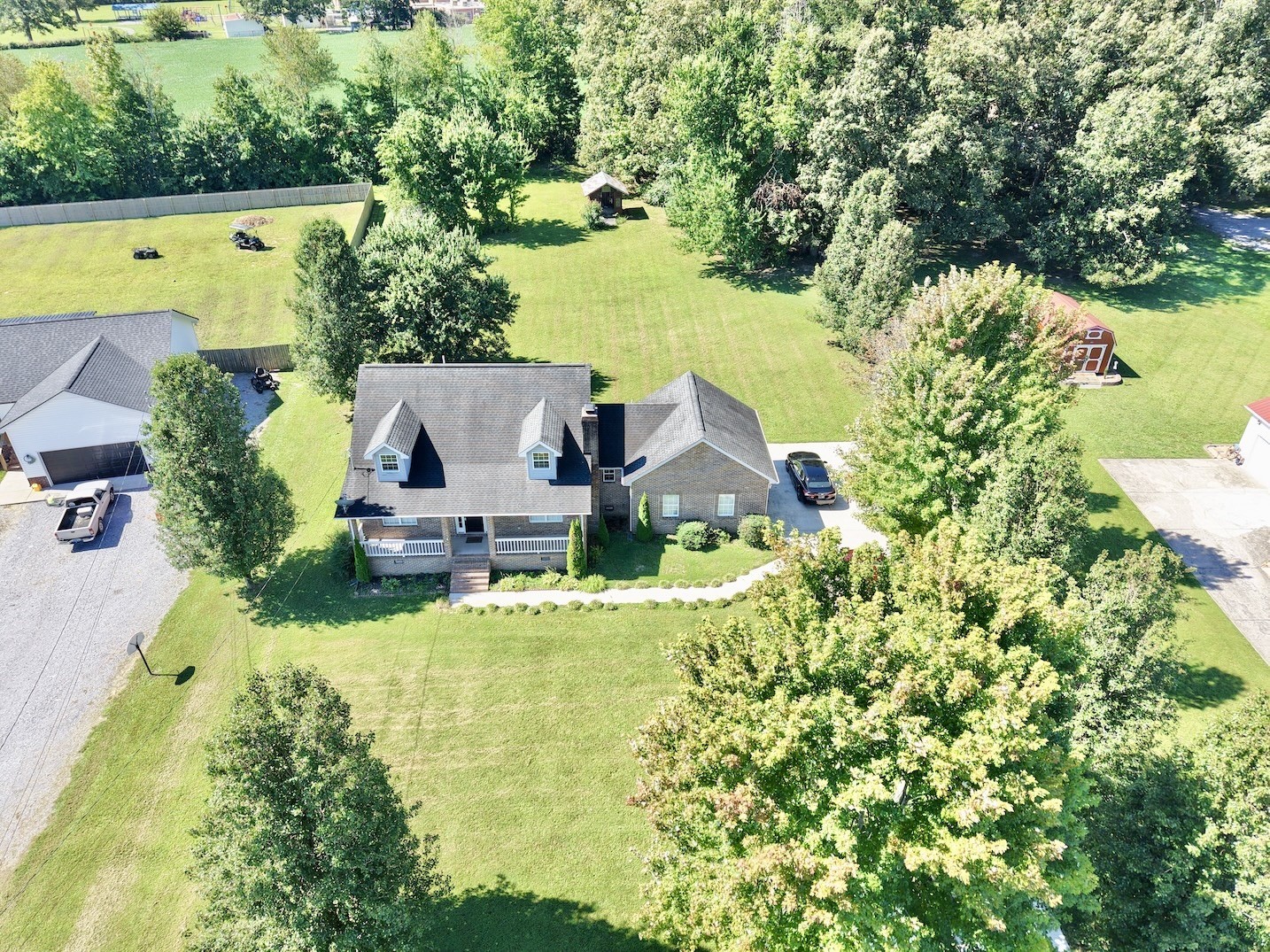 90 Heather Hts
