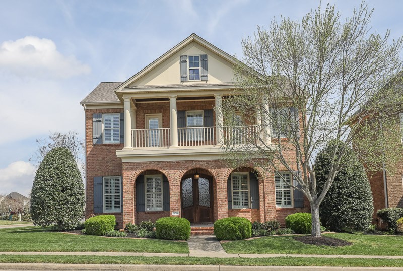 1676 Kelvington Blvd