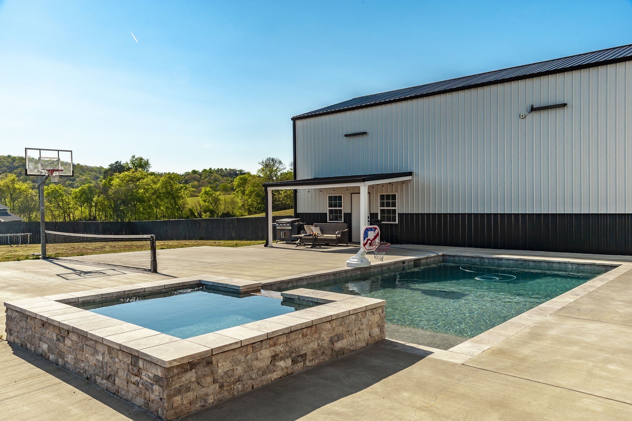 1160 Hearn Hill Rd