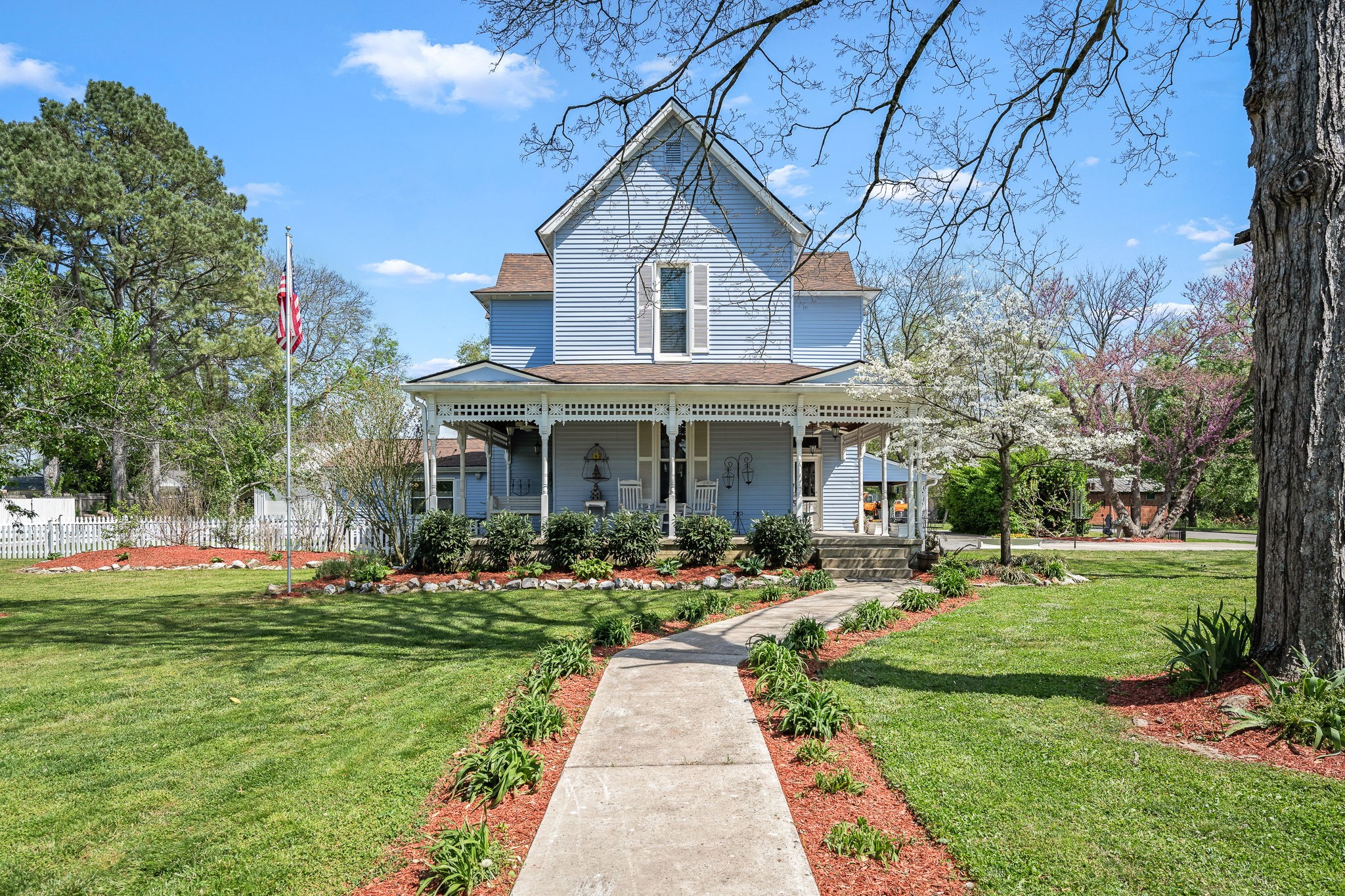 202 High Street