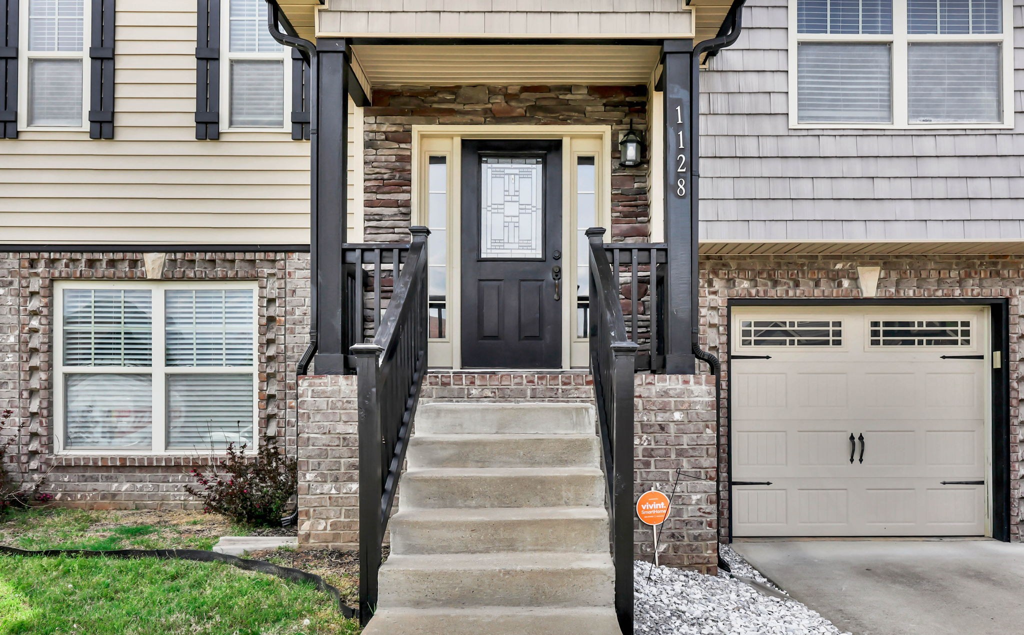 1128 Ivy Brook Way