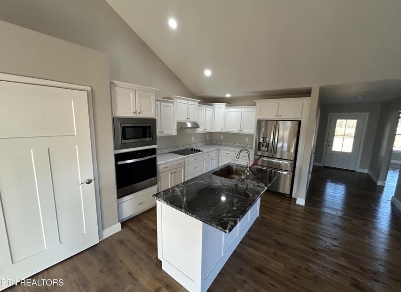 815 Colby Cir