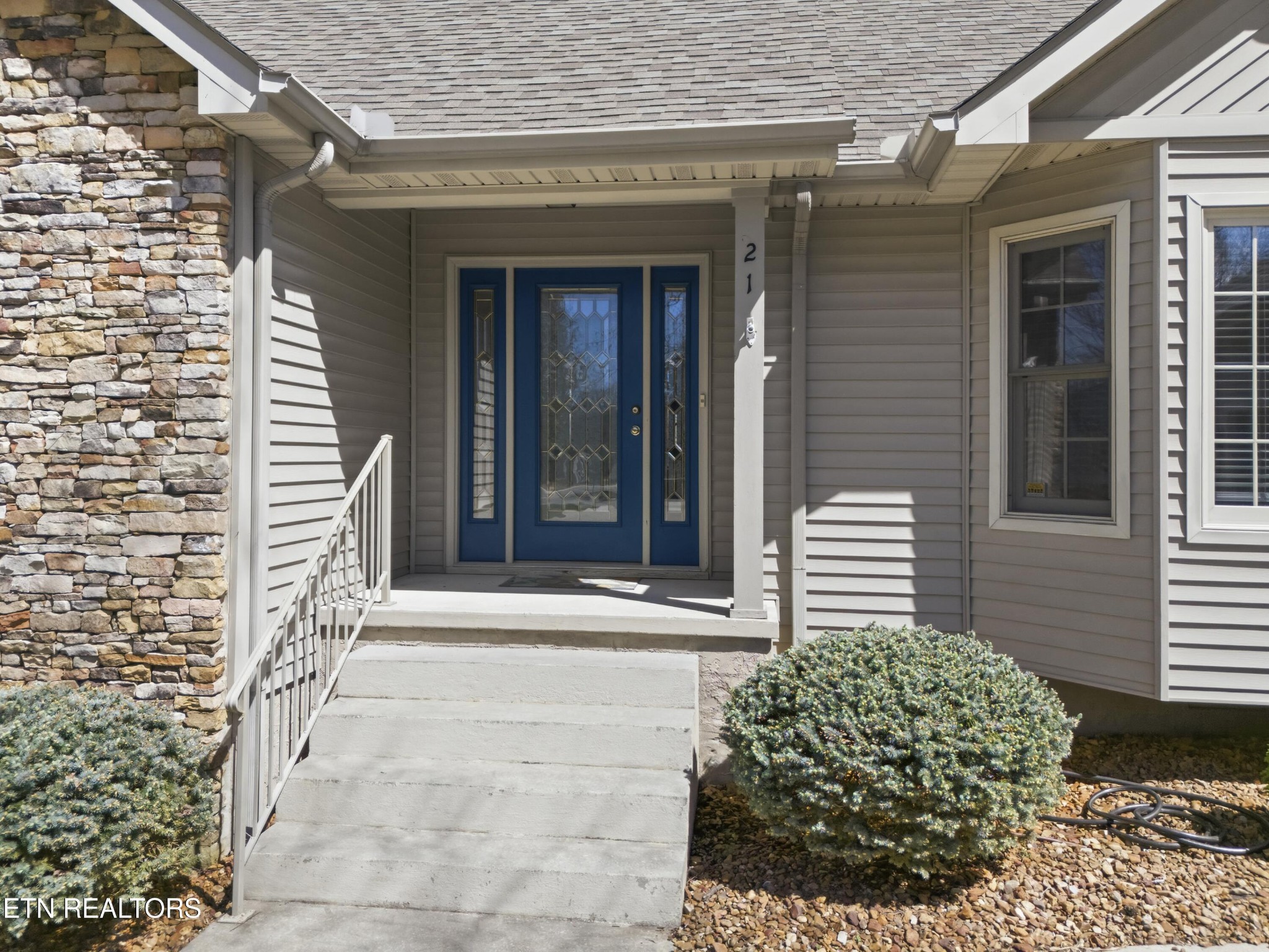21 Lexham Court