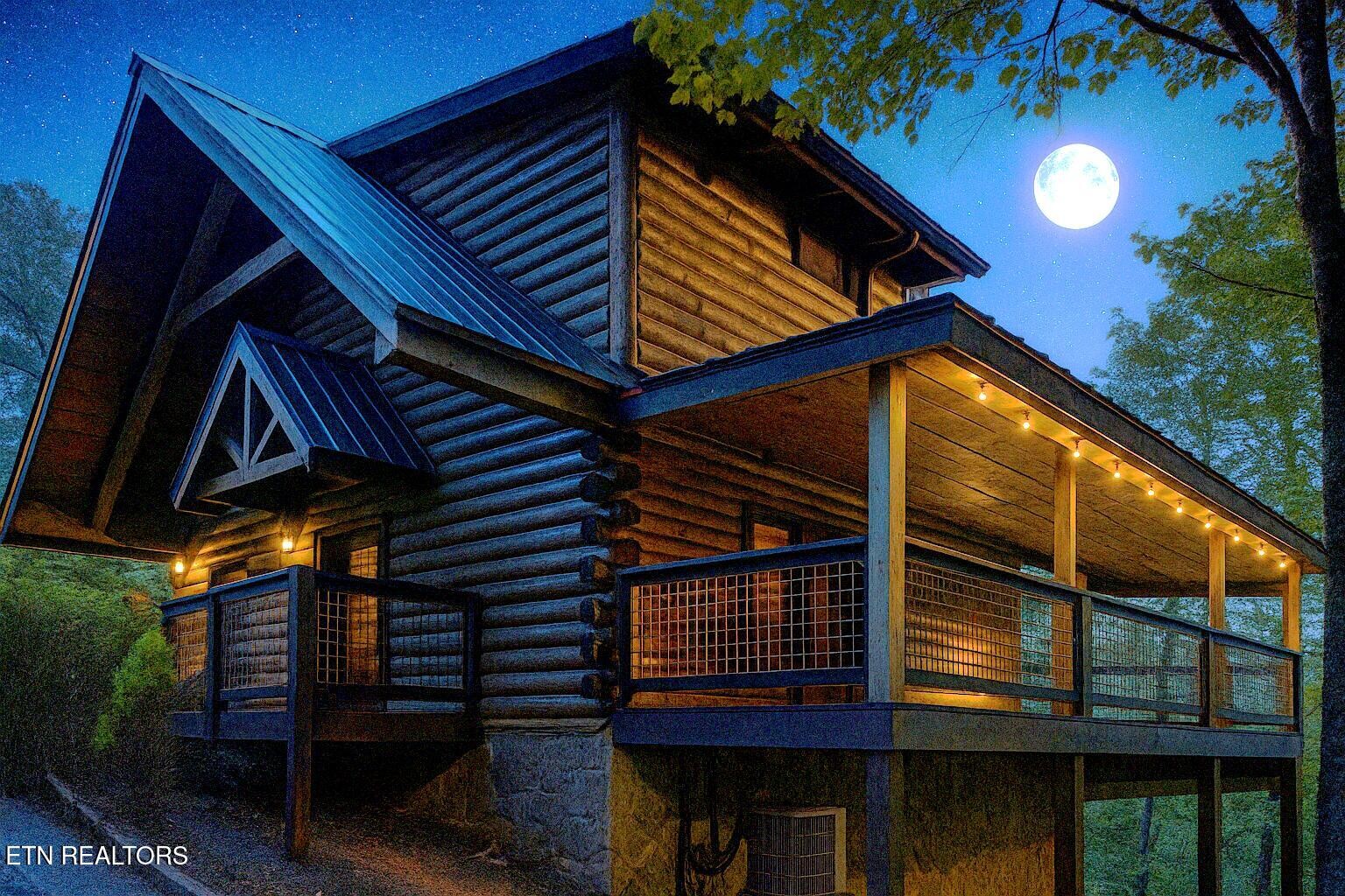 1615 Misty Hollow Way