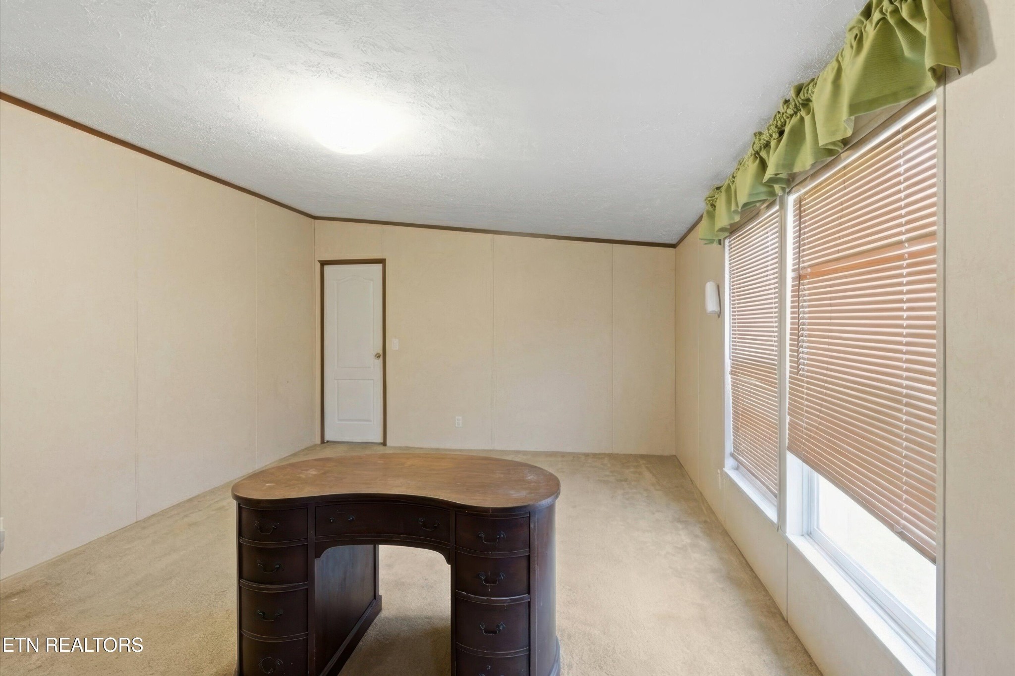 2124 Rainwater Rd
