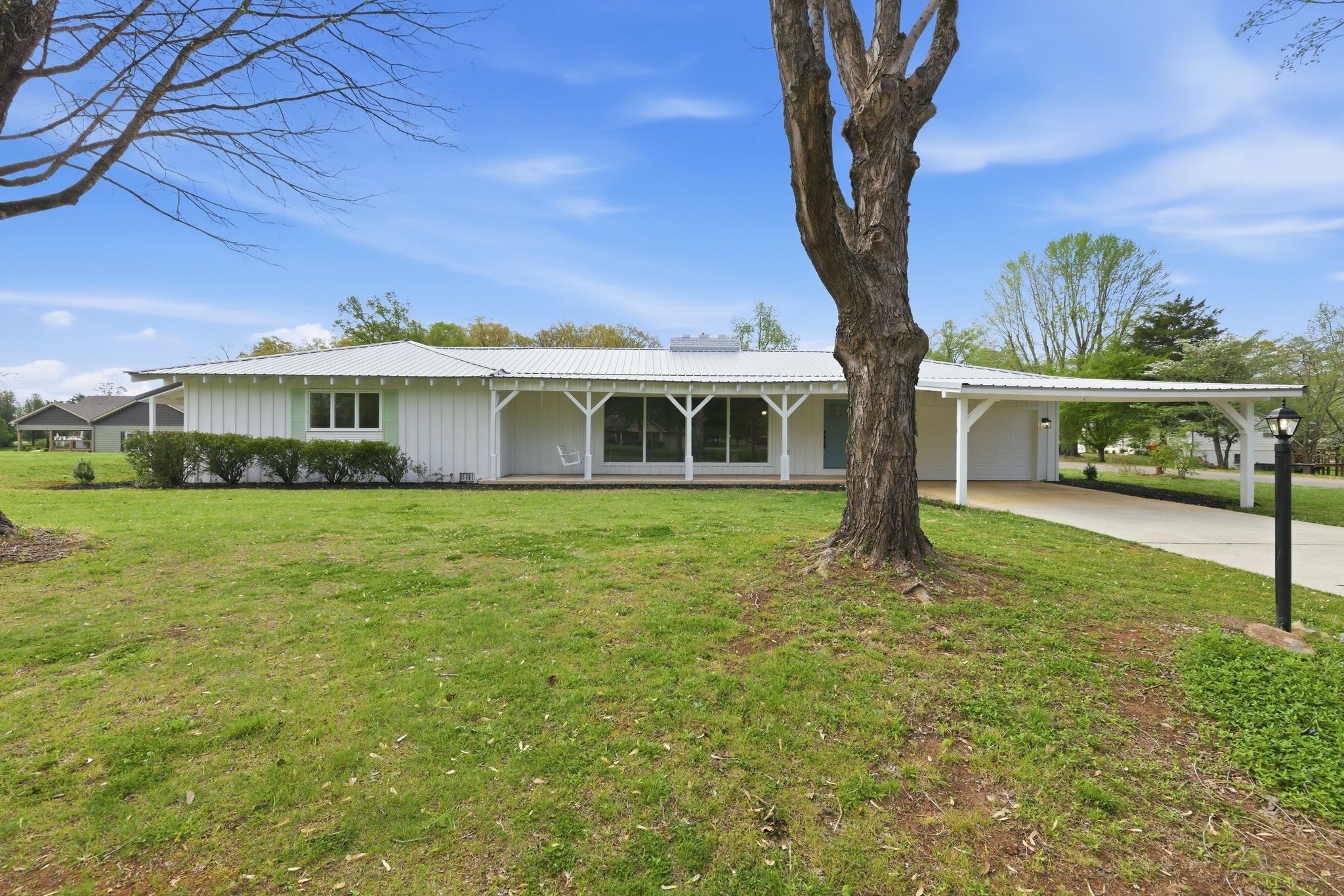 16 Bingham Ct