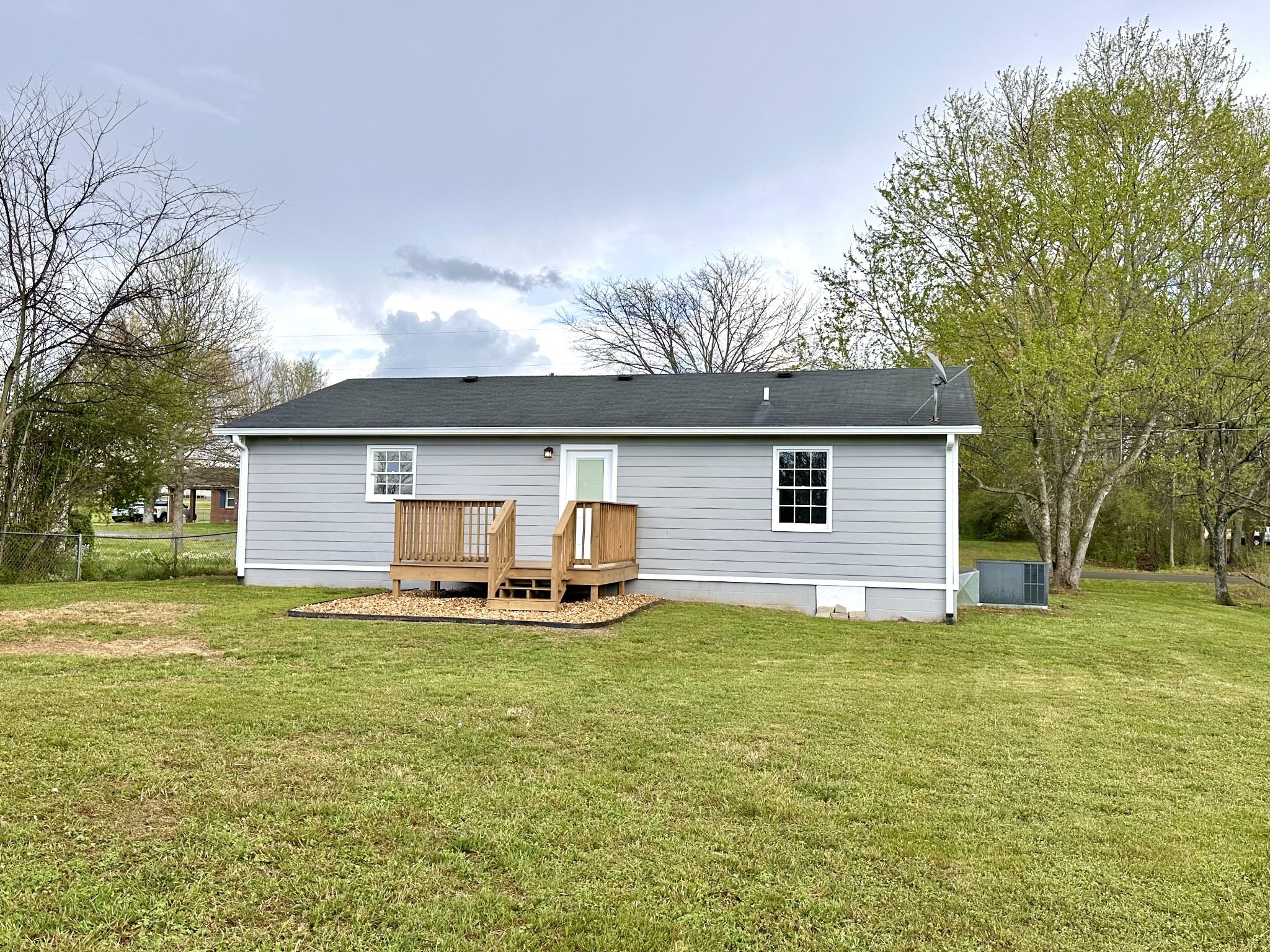 21 McAlister Rd