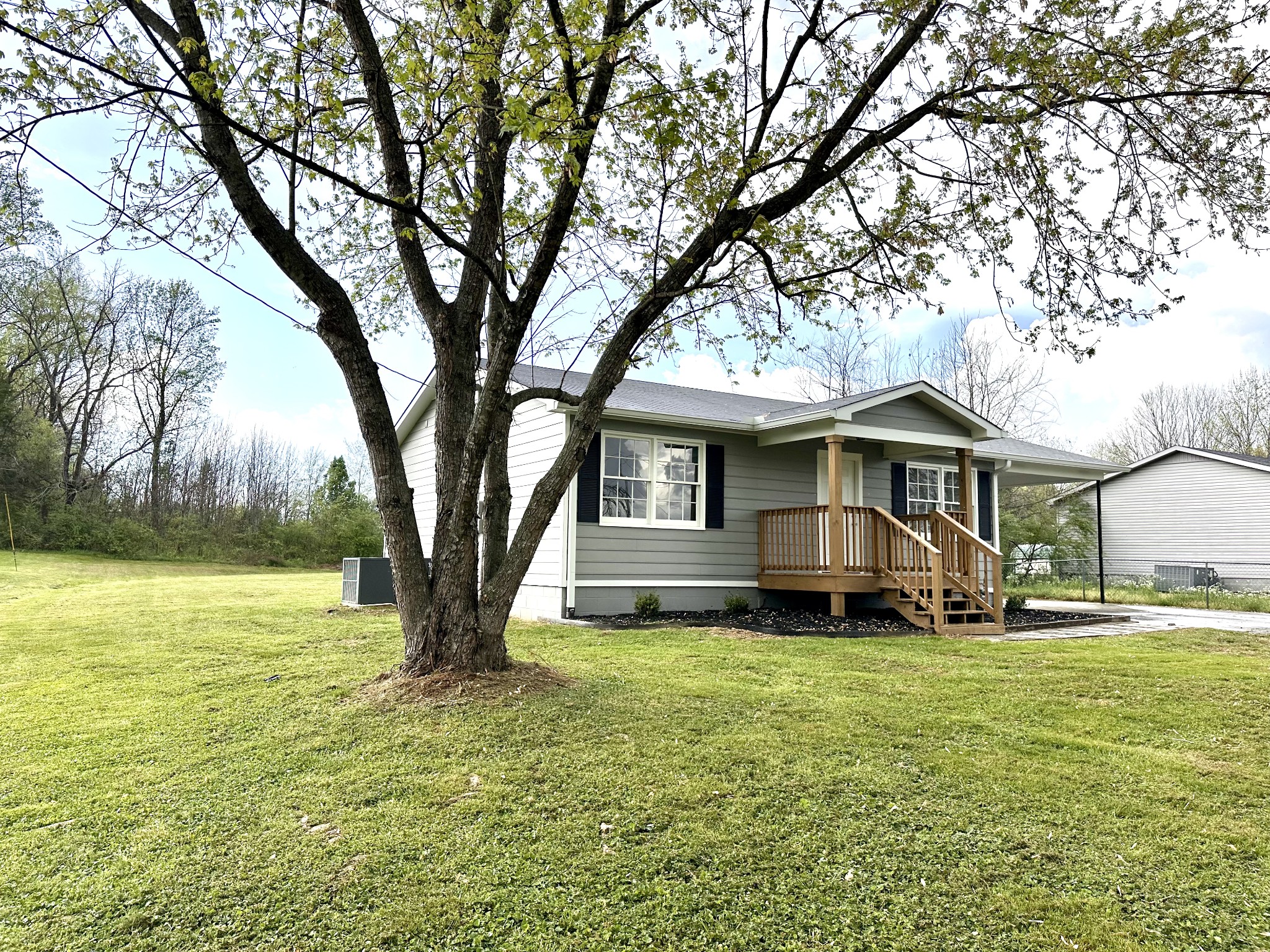 21 McAlister Rd