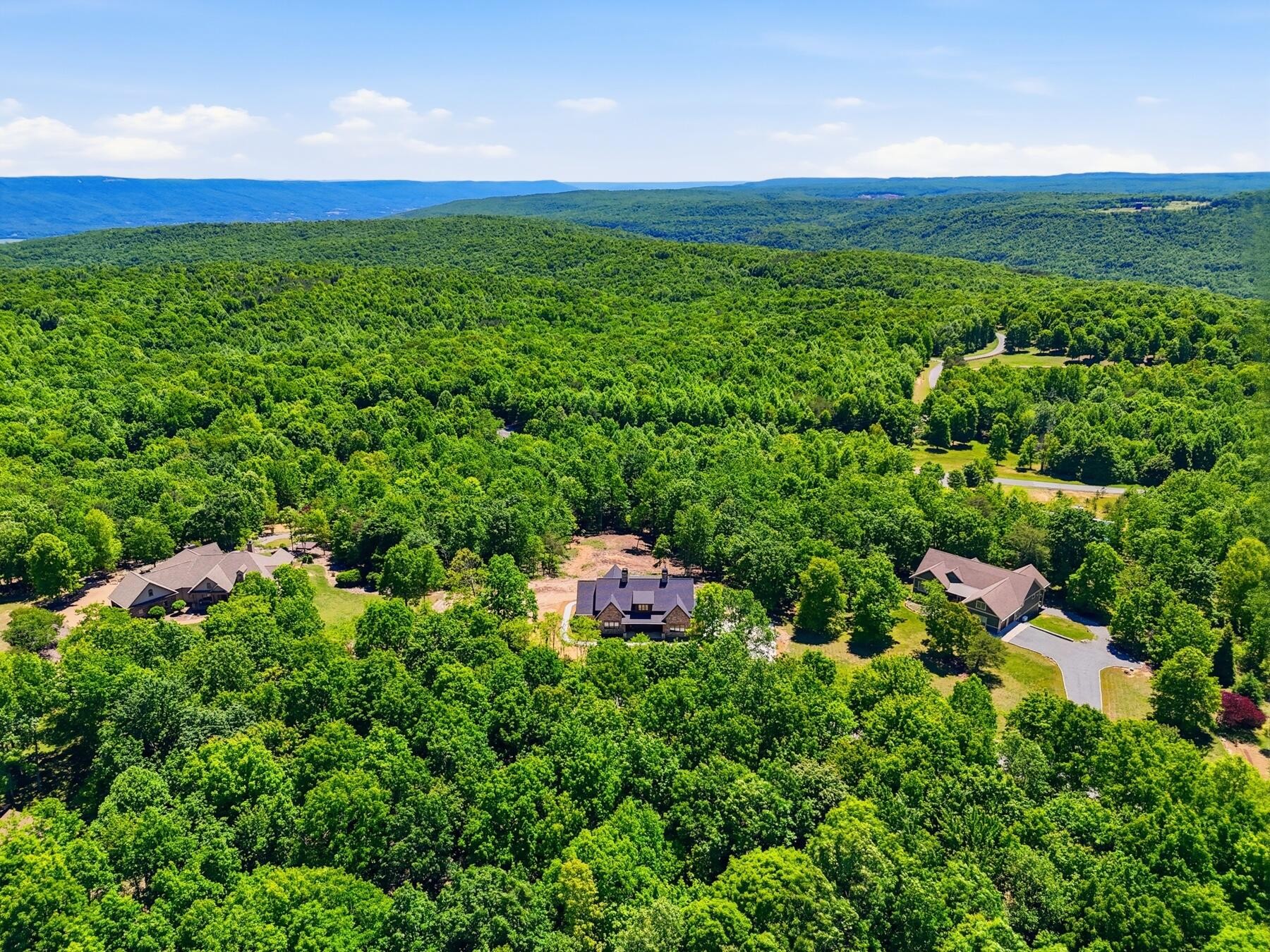 209 Tunnie Point