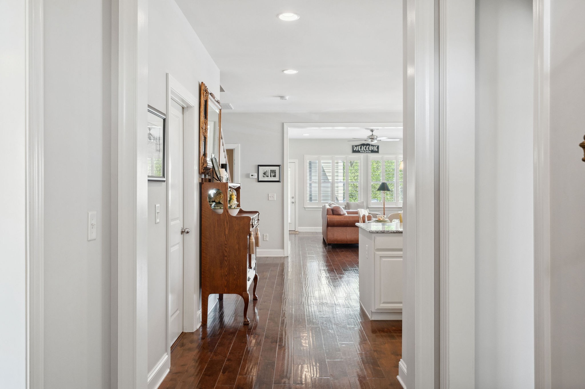 804 Charming Ct