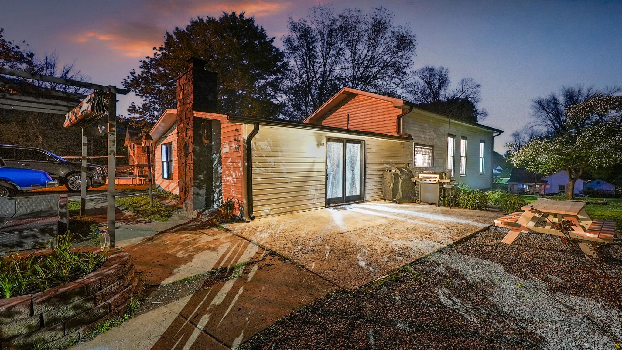 306 Pine Avenue