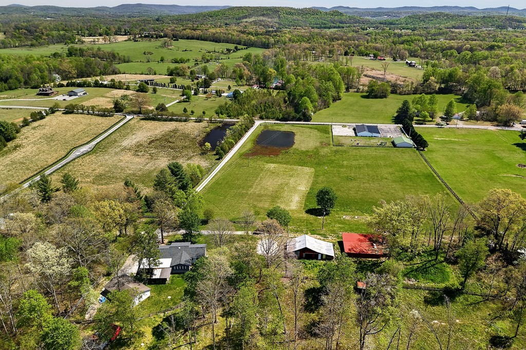 1816 Windle Community Rd