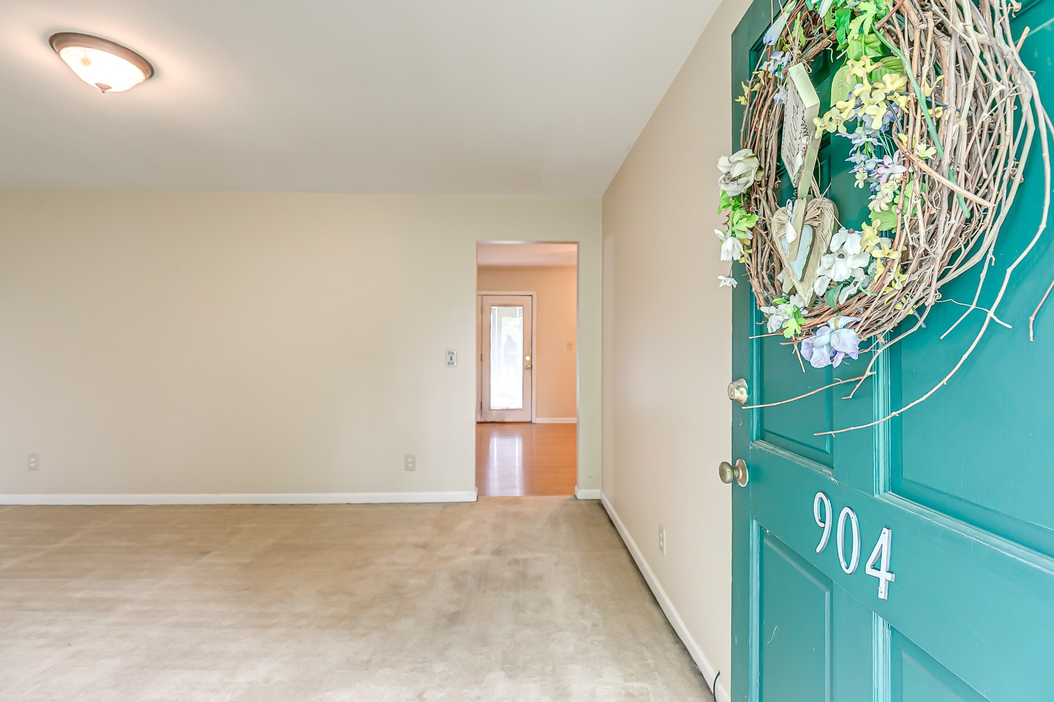 904 Cheairs Cir