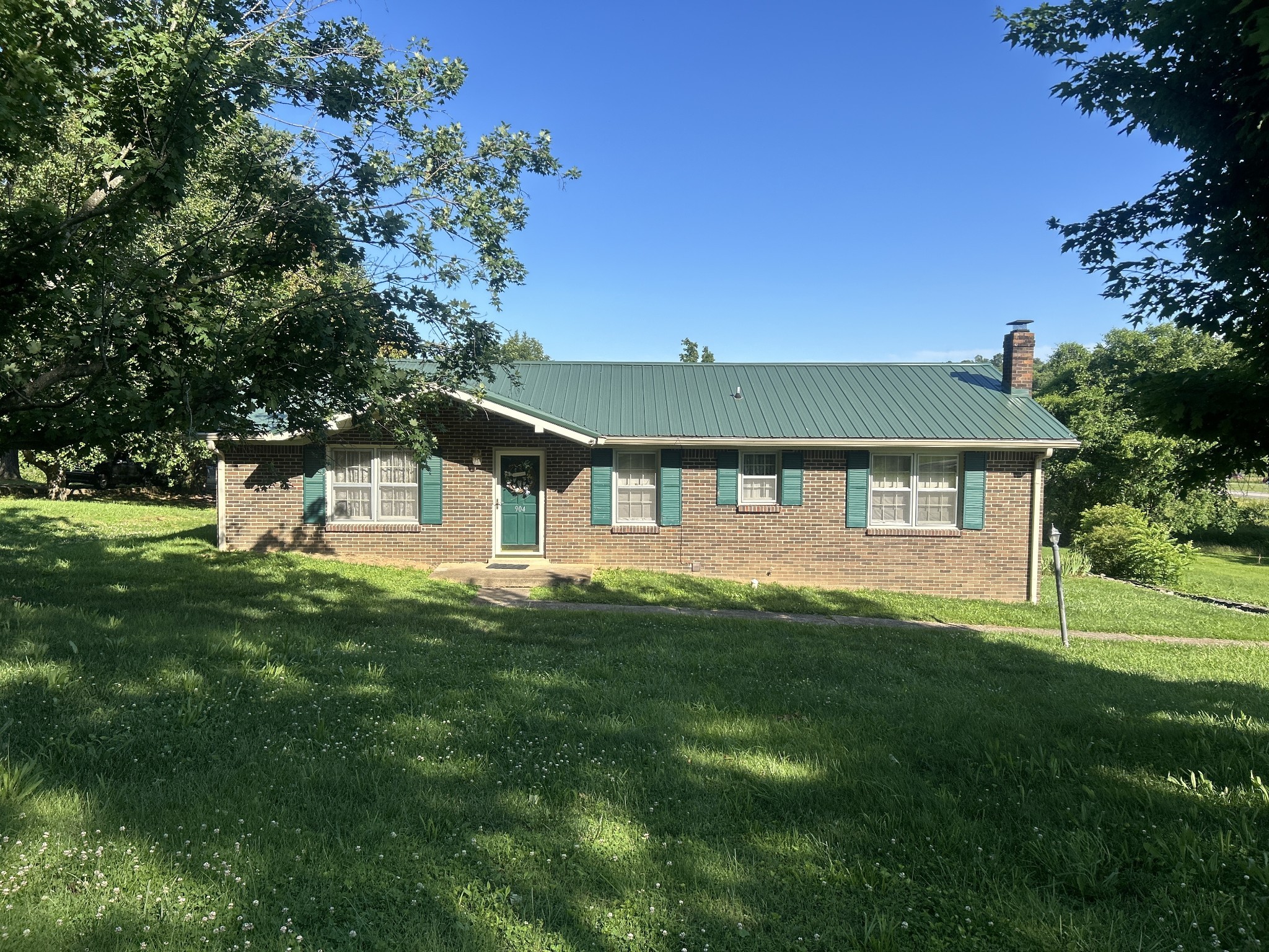 904 Cheairs Cir