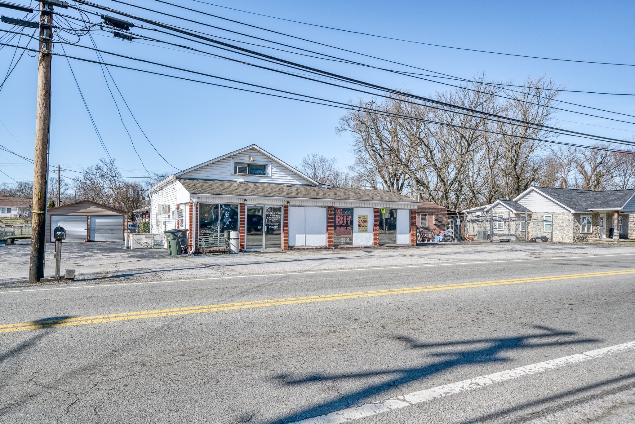249 N Spring St