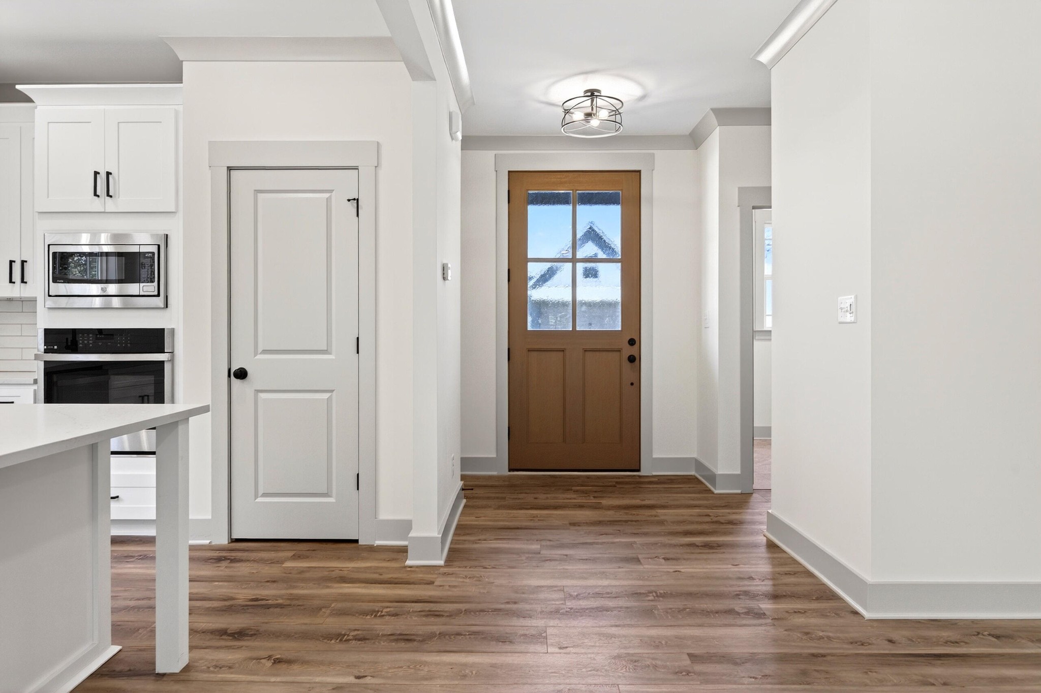 112 Arthur Lane, NW