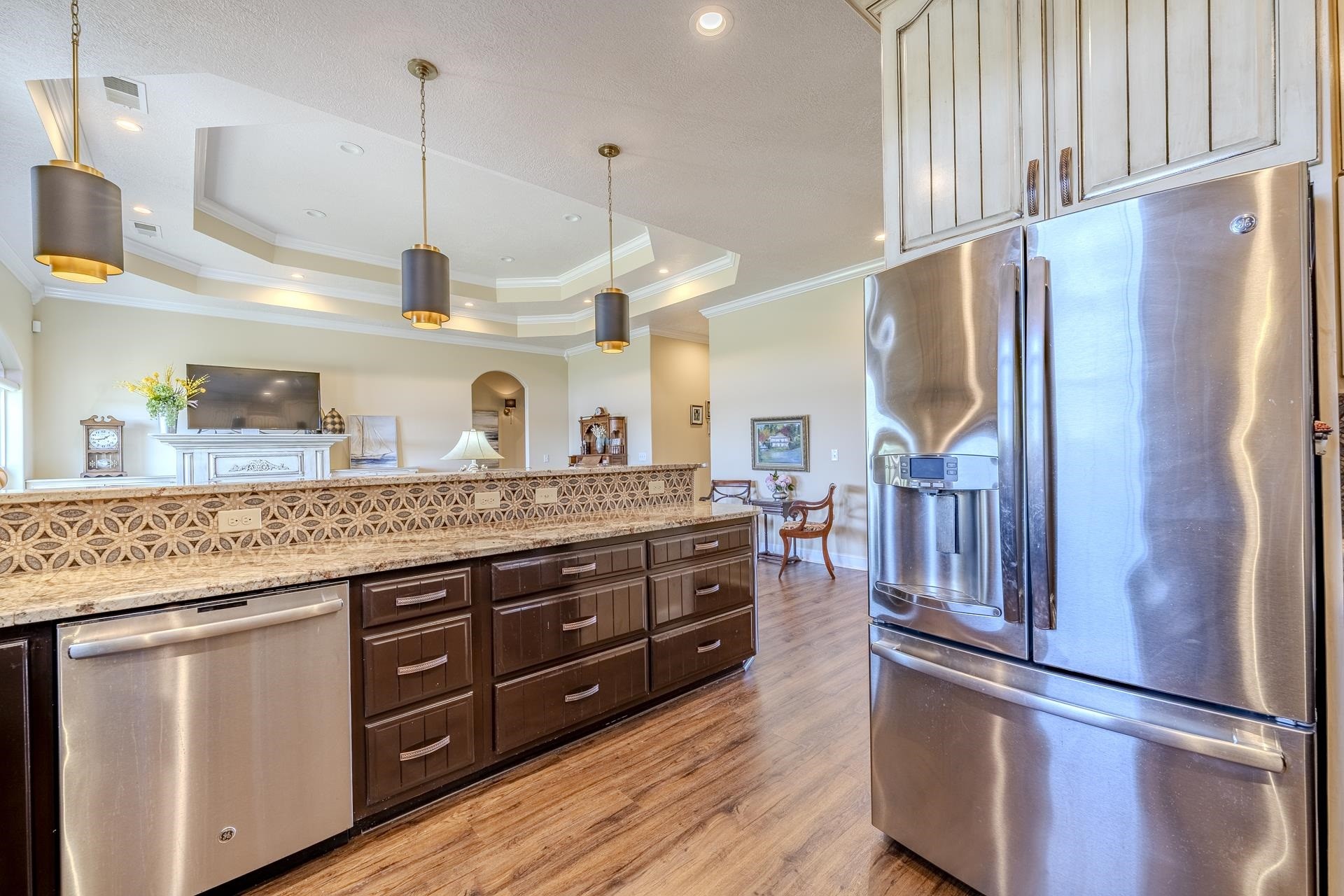 875 FAITH LN