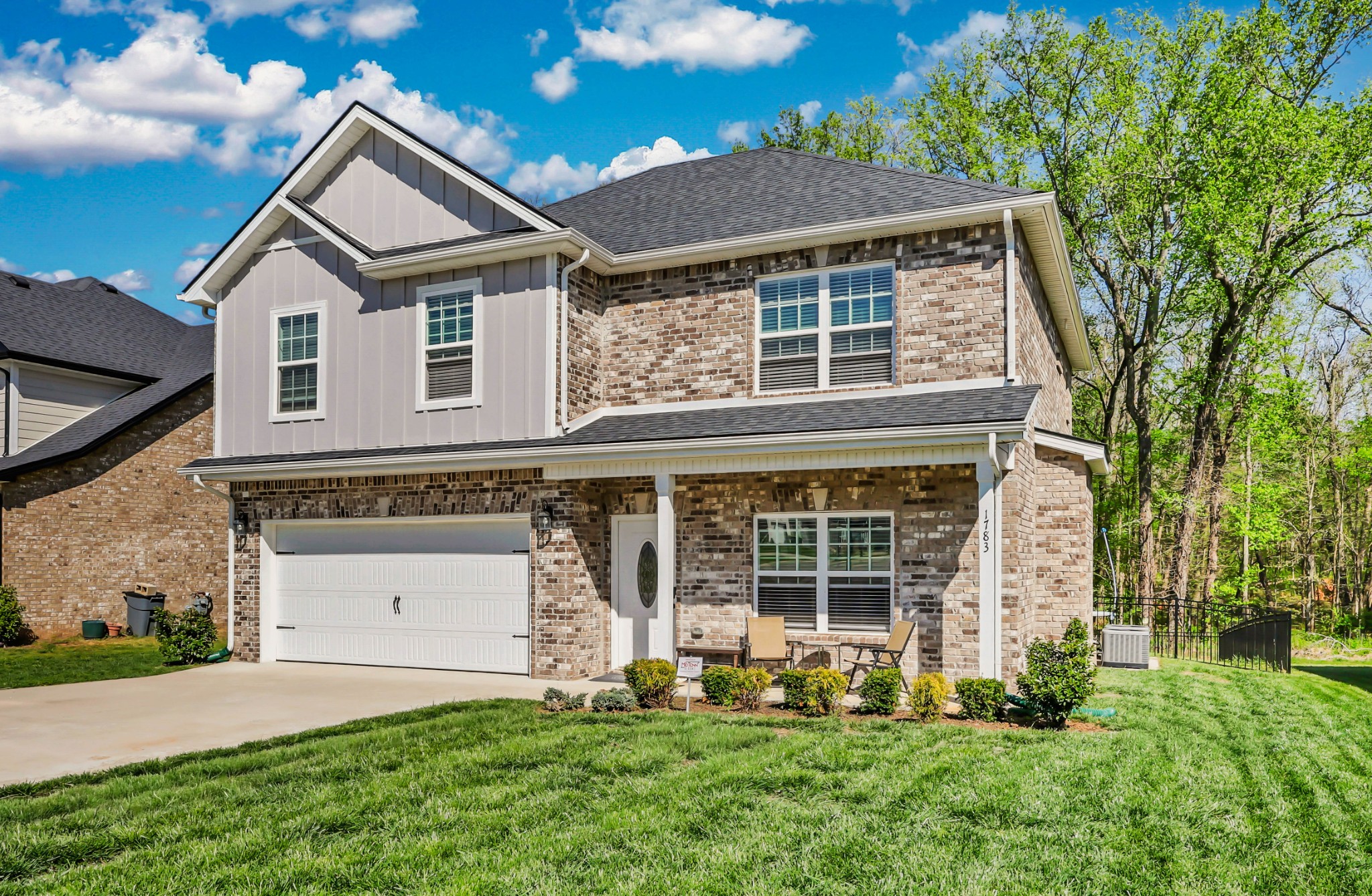 1783 Oak Forest Dr