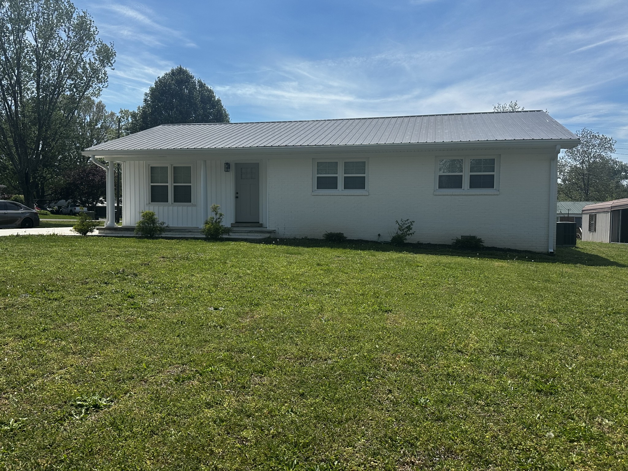 307 Randall St