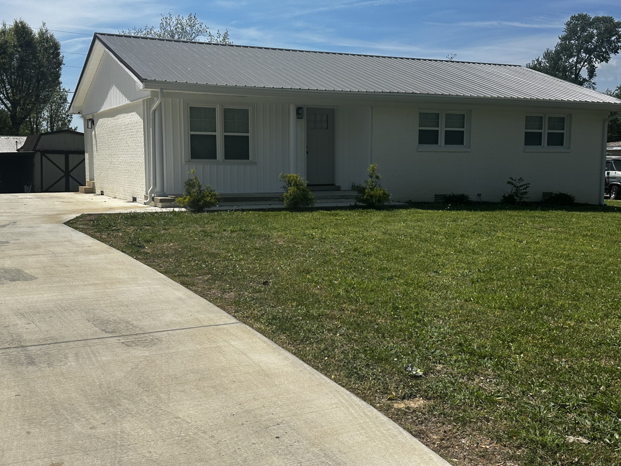307 Randall St