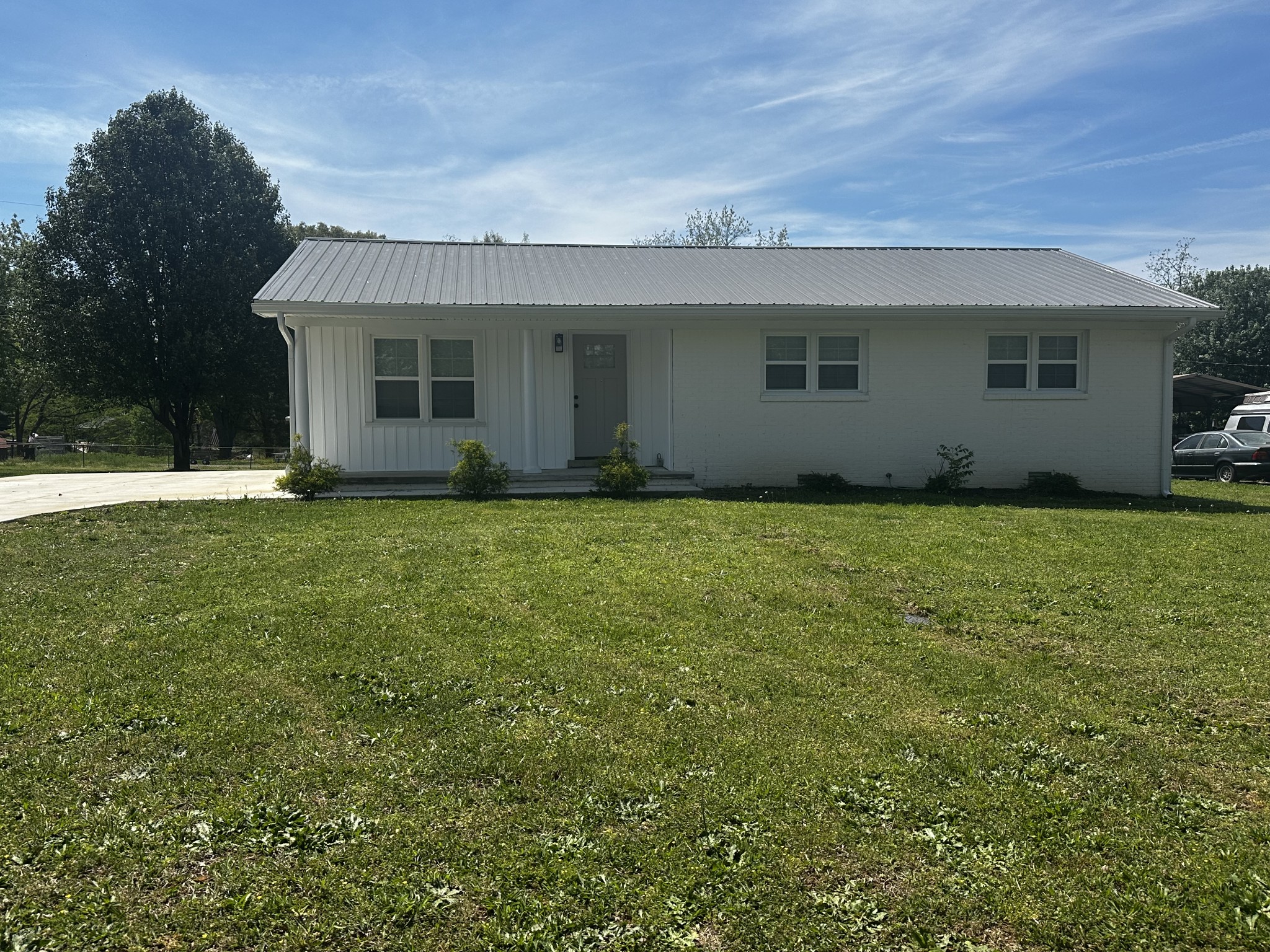 307 Randall St