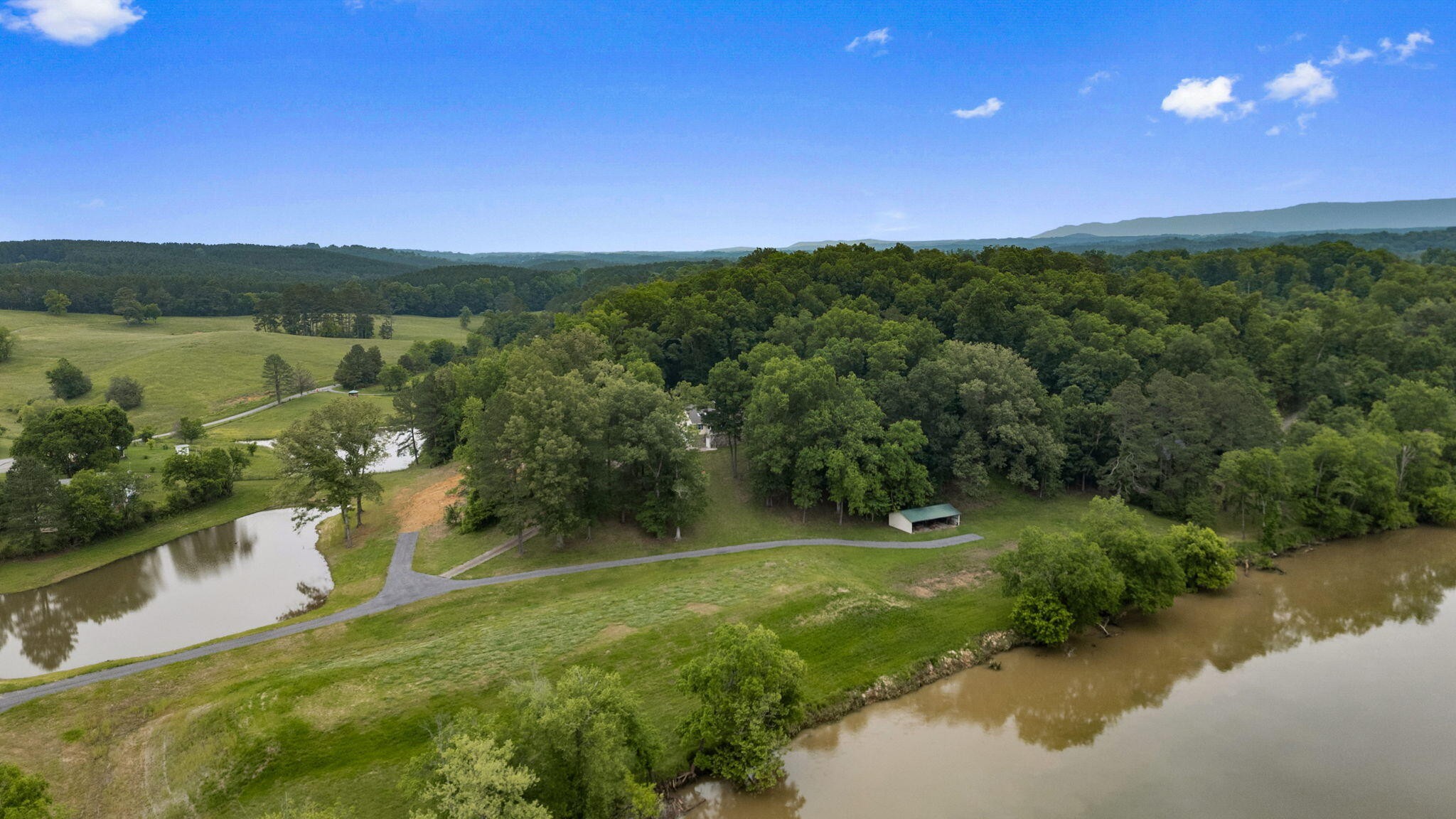 681 Pinhook Road