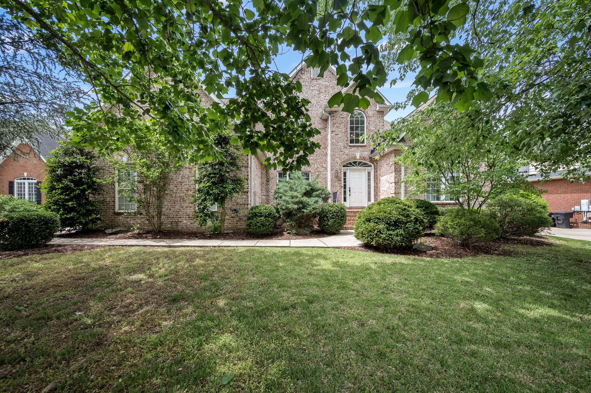 3035 Twisted Oak Dr