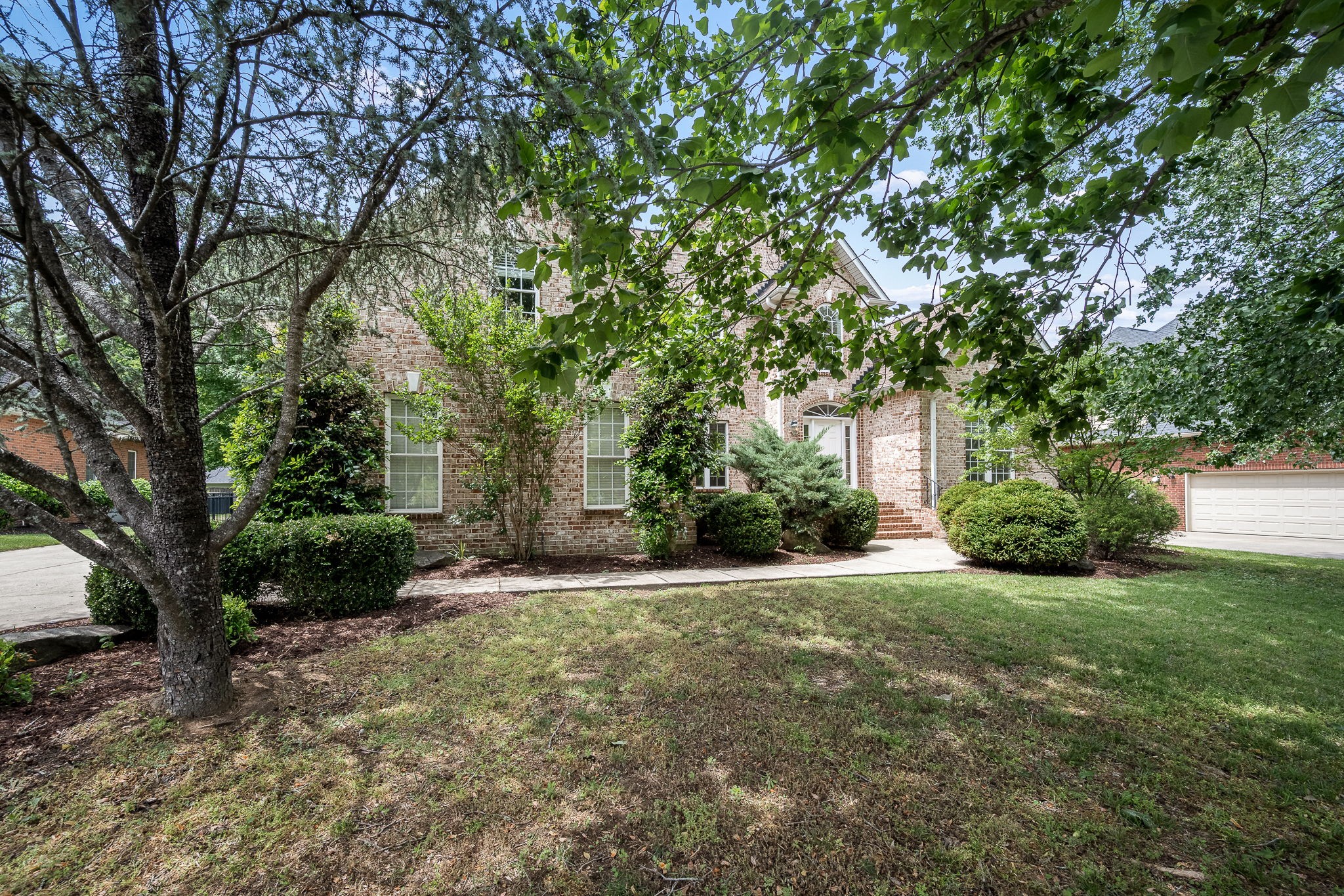 3035 Twisted Oak Dr