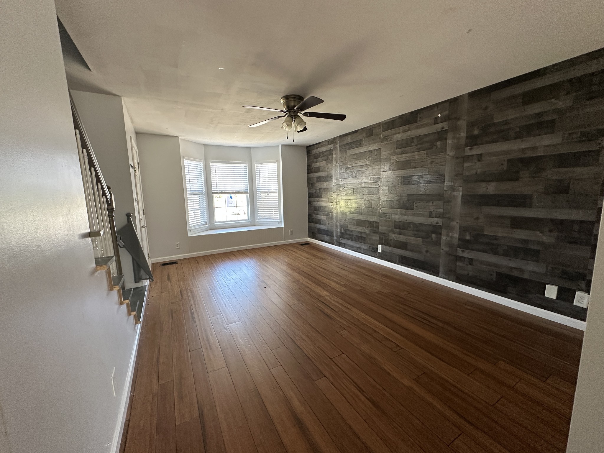 2504 Rafiki Dr