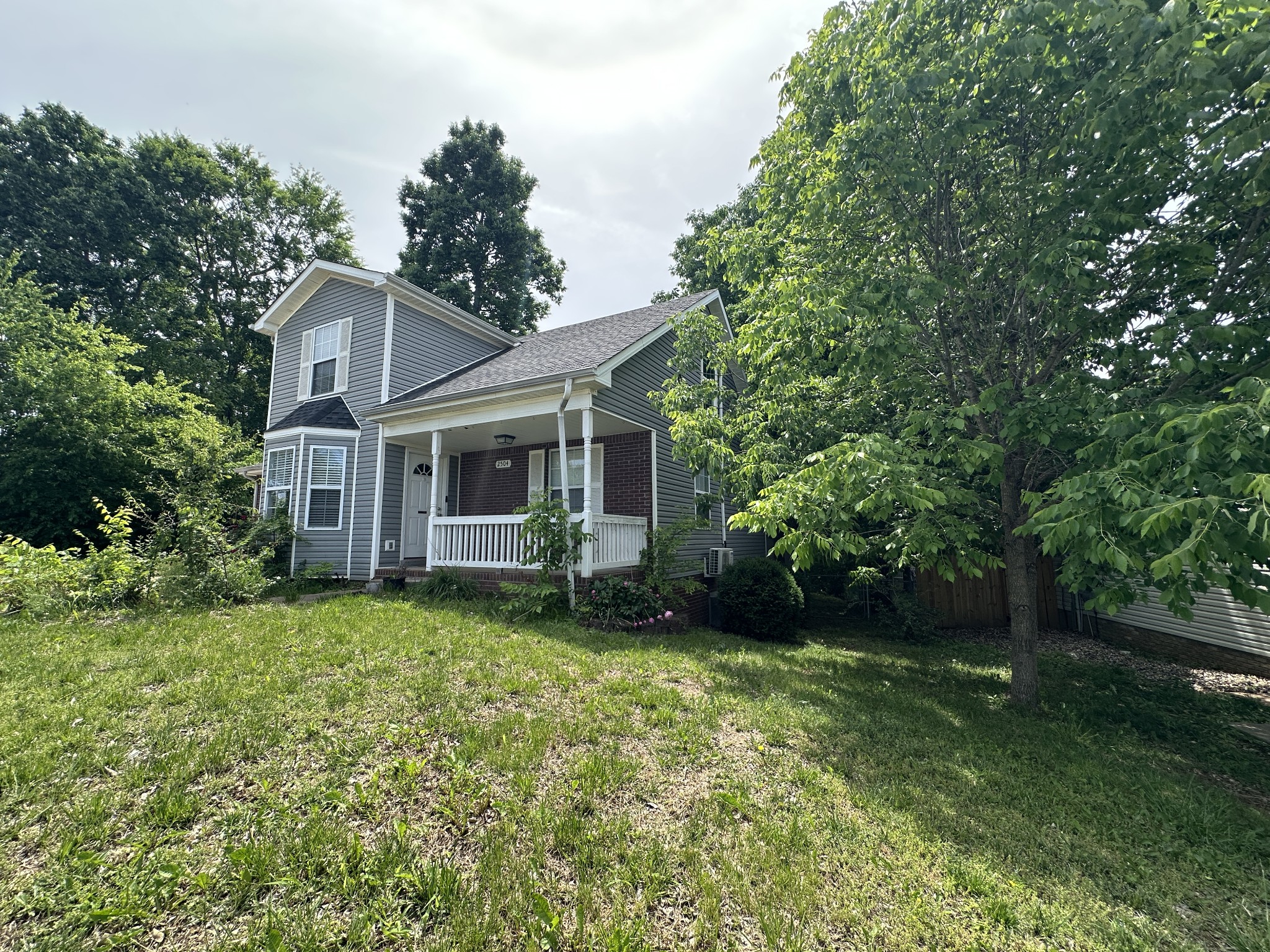 2504 Rafiki Dr
